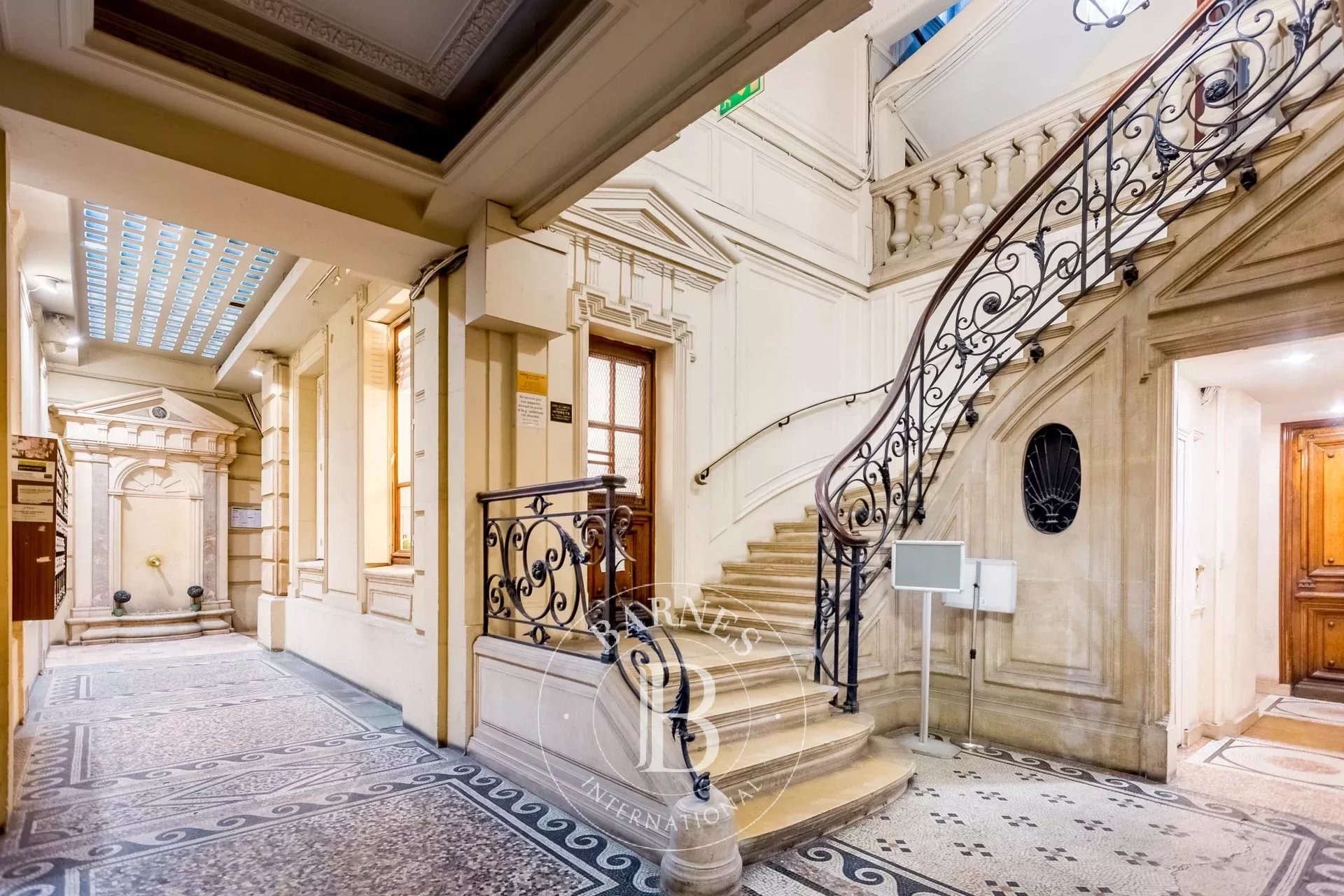 Daire Paris 2ème - picture 10