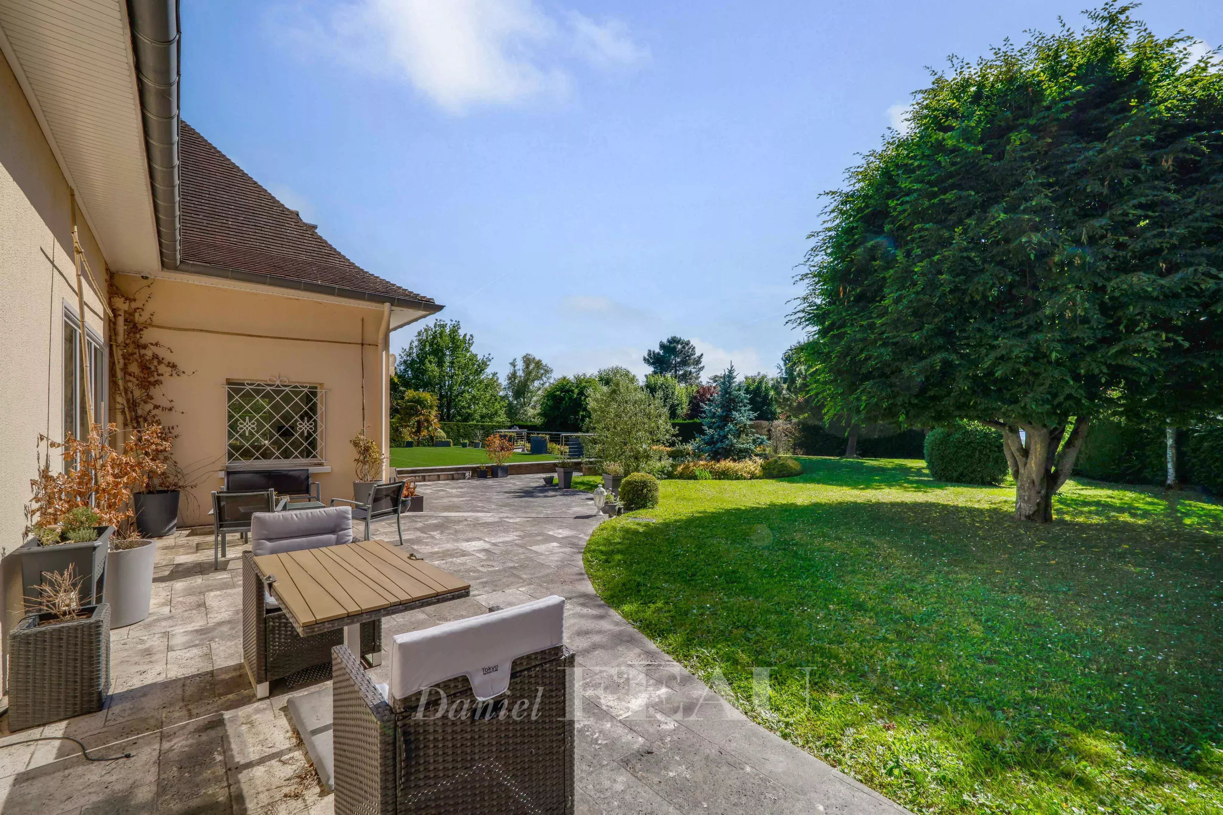 Sale House Crespières