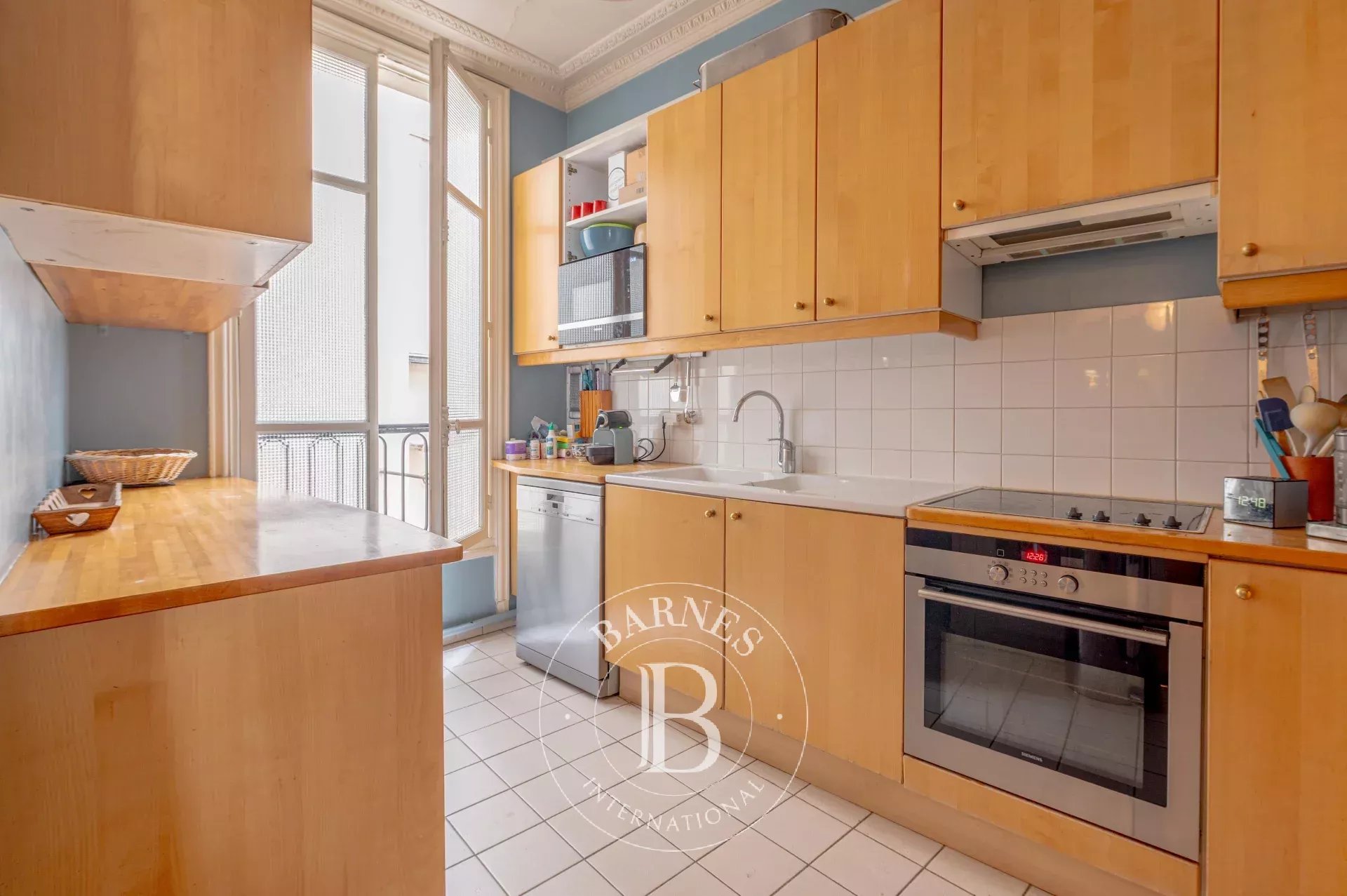 Paris  - Apartment 3 Bedrooms - picture 16