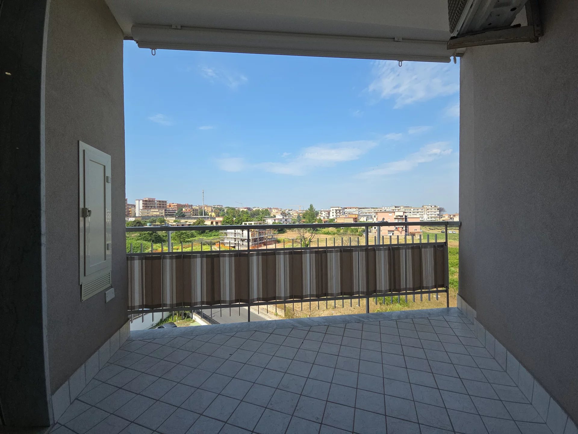 Quadrilocale Ristrutturato "Calvizzano" – Parco Deborah