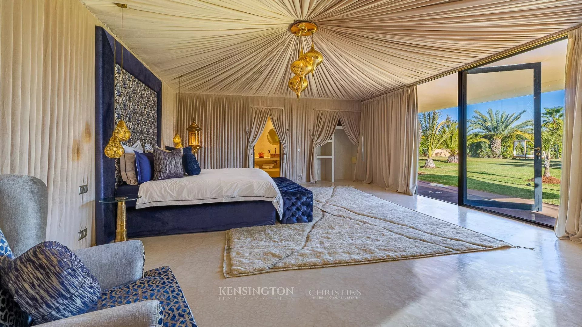 6 Bedroom Villa/Townhouse's Image 14