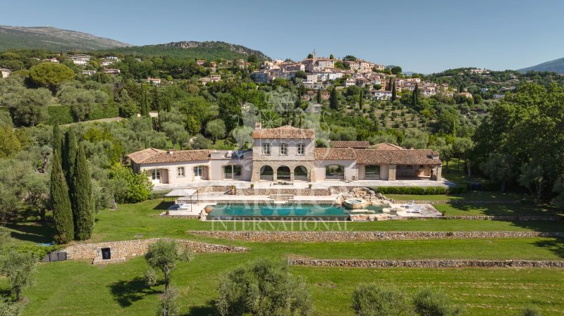 Châteauneuf-Grasse 