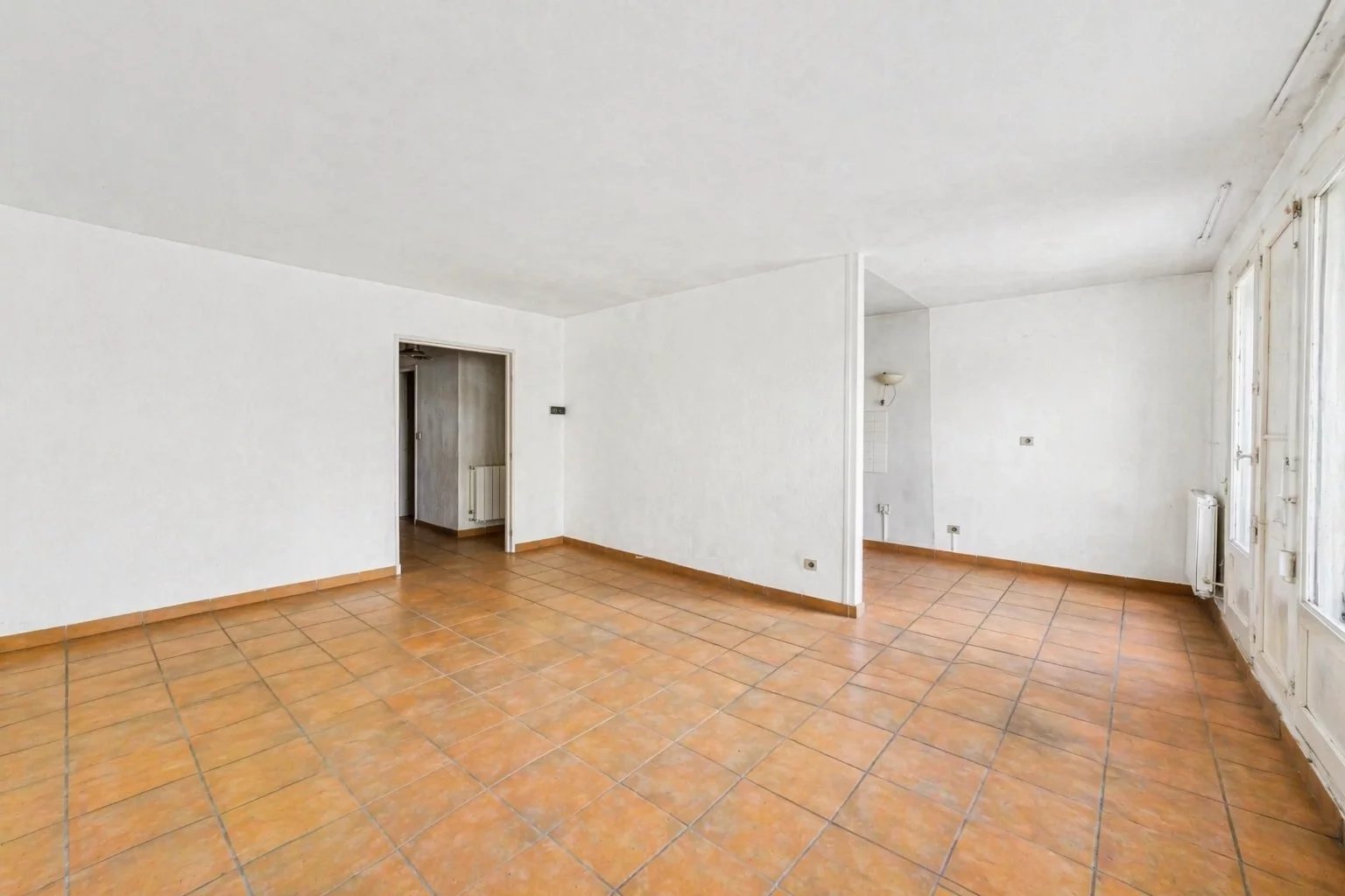 Appartement 3 pièces, deux chambres, 61 m2 pondéré - Image Array