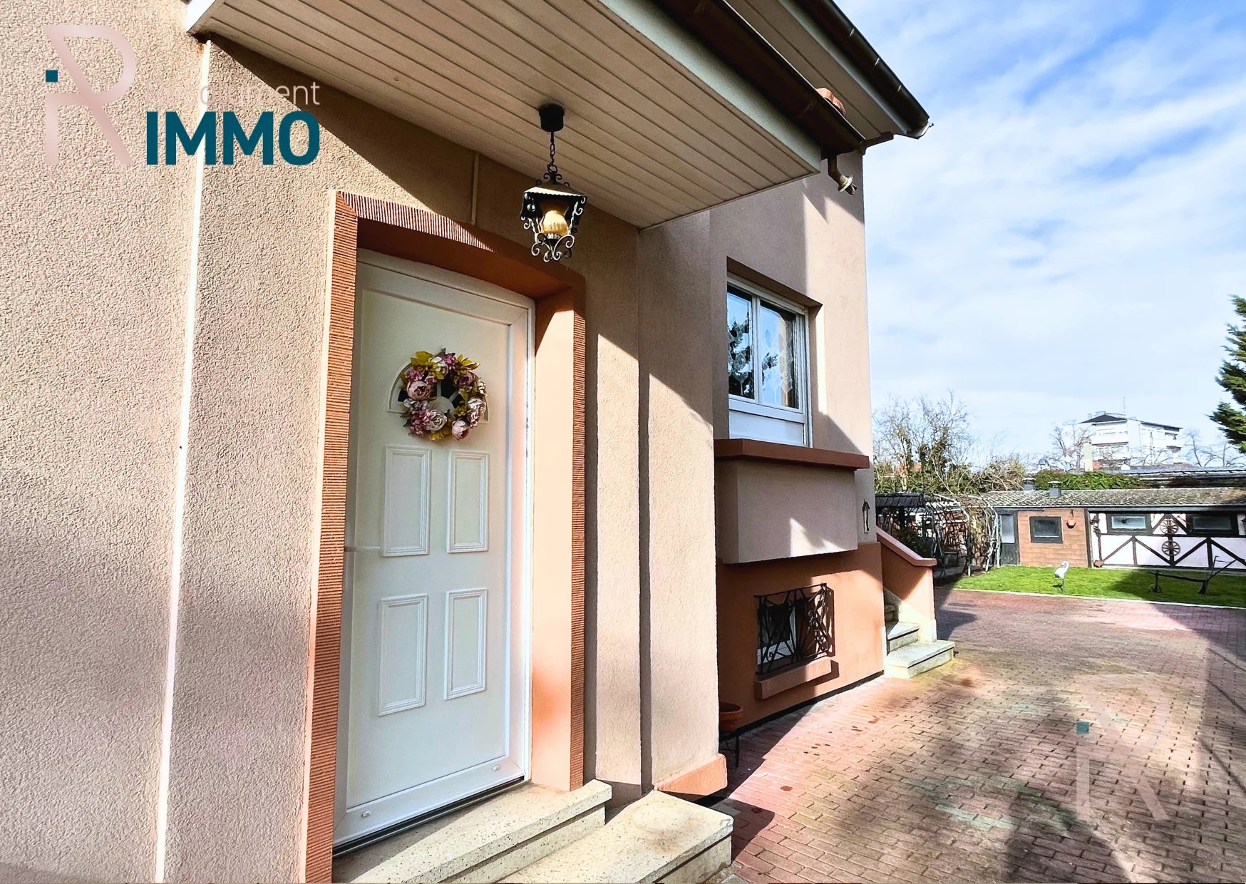 Agence immobilière de 