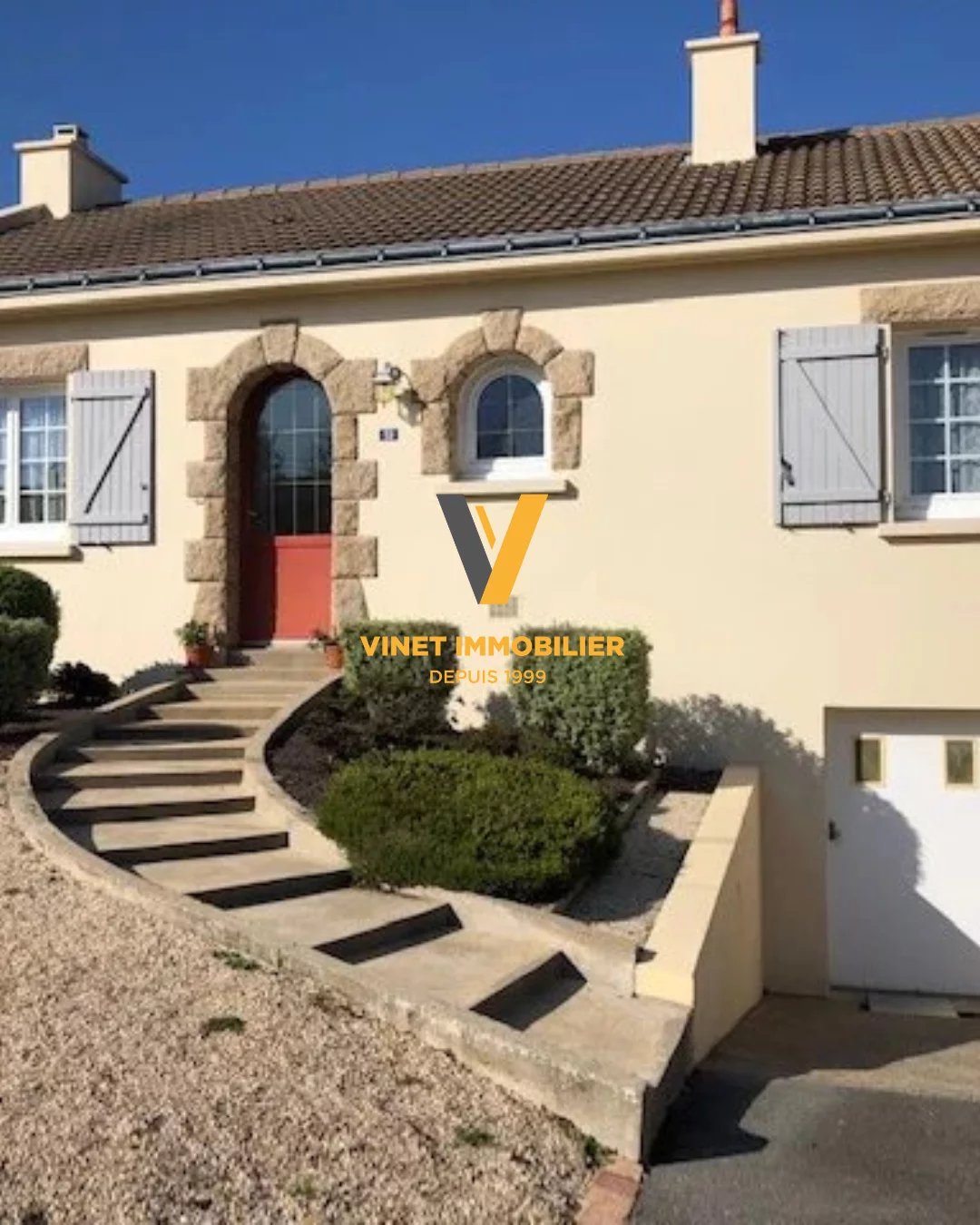 MONTBERT Maison entretenue sur très belle parcelle