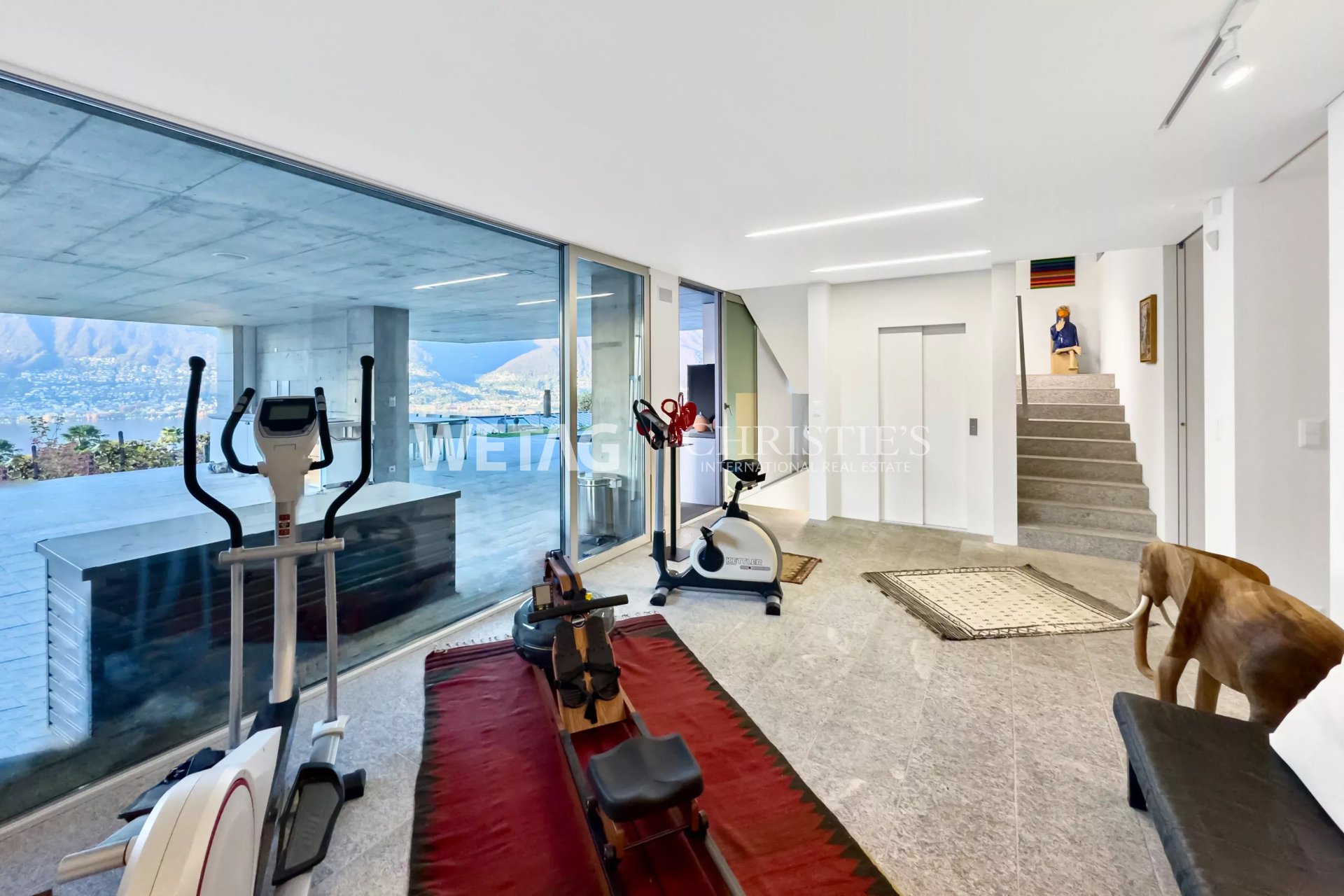 2 Bedroom Villa/Townhouse's Image 8