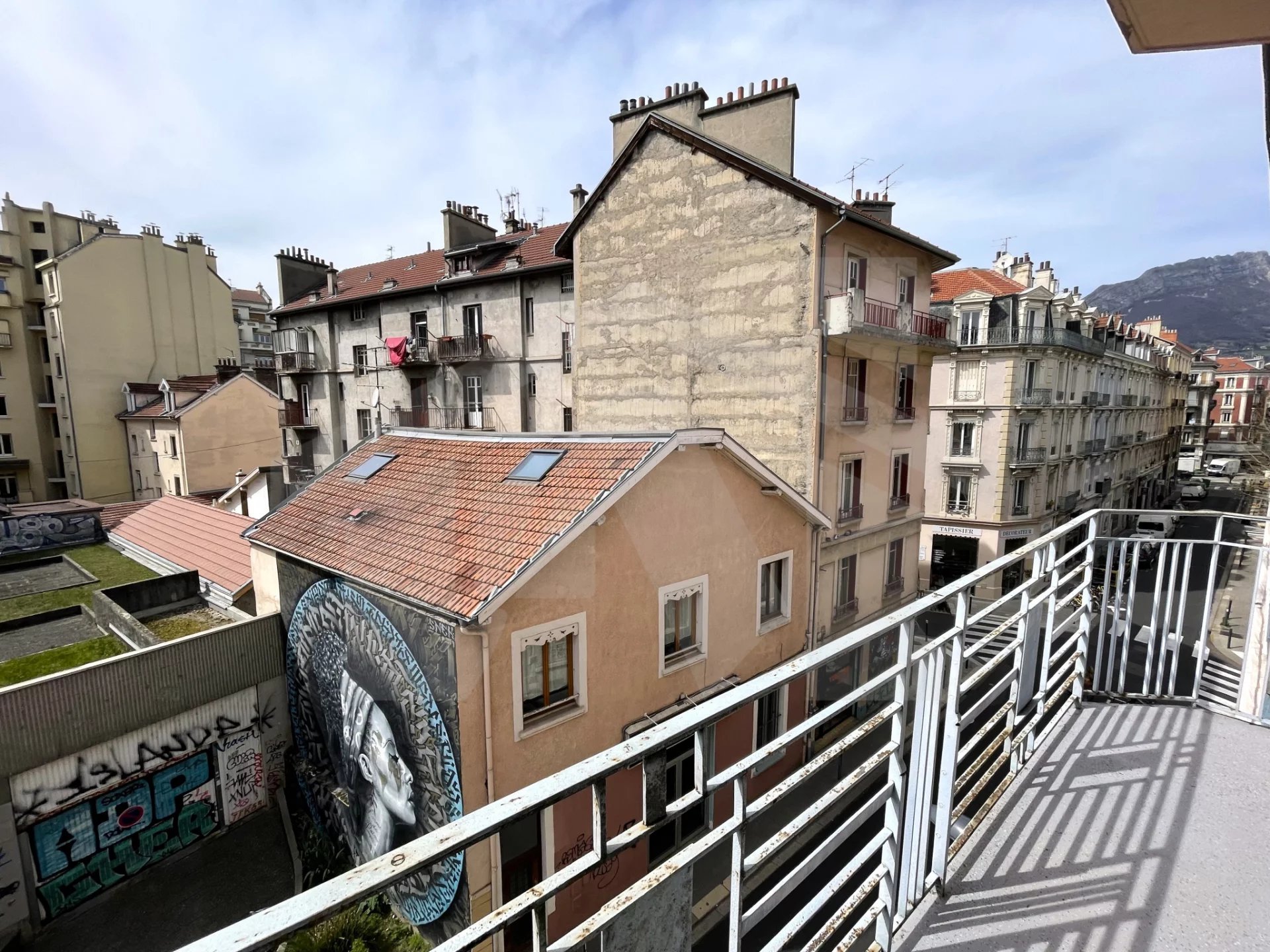 Appartement T2 54,29m2 secteur Caserne de Bonne - Championne
