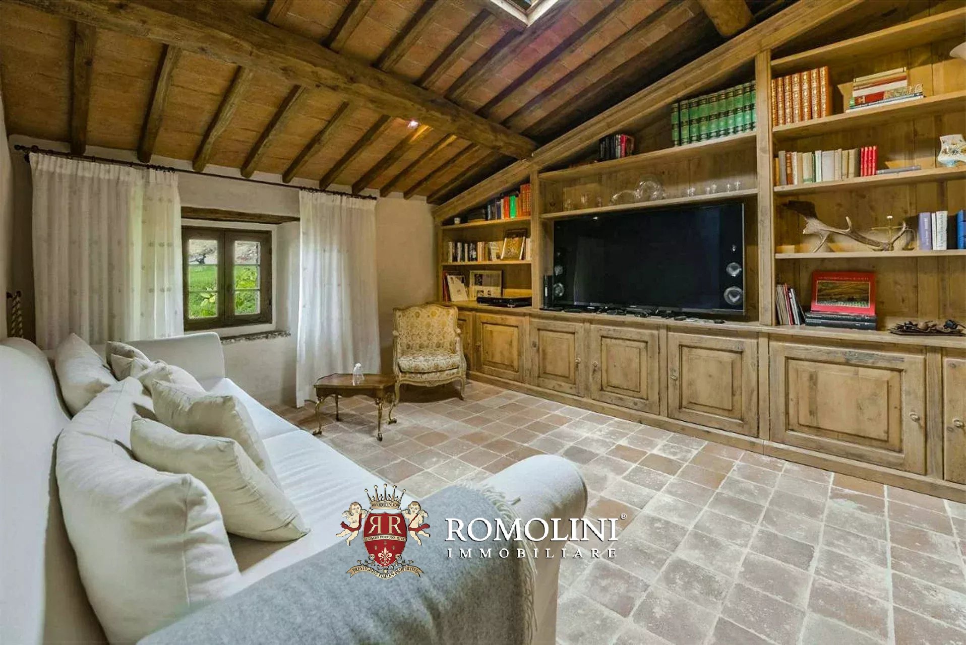 4 Bedroom Villa/Townhouse's Image 14