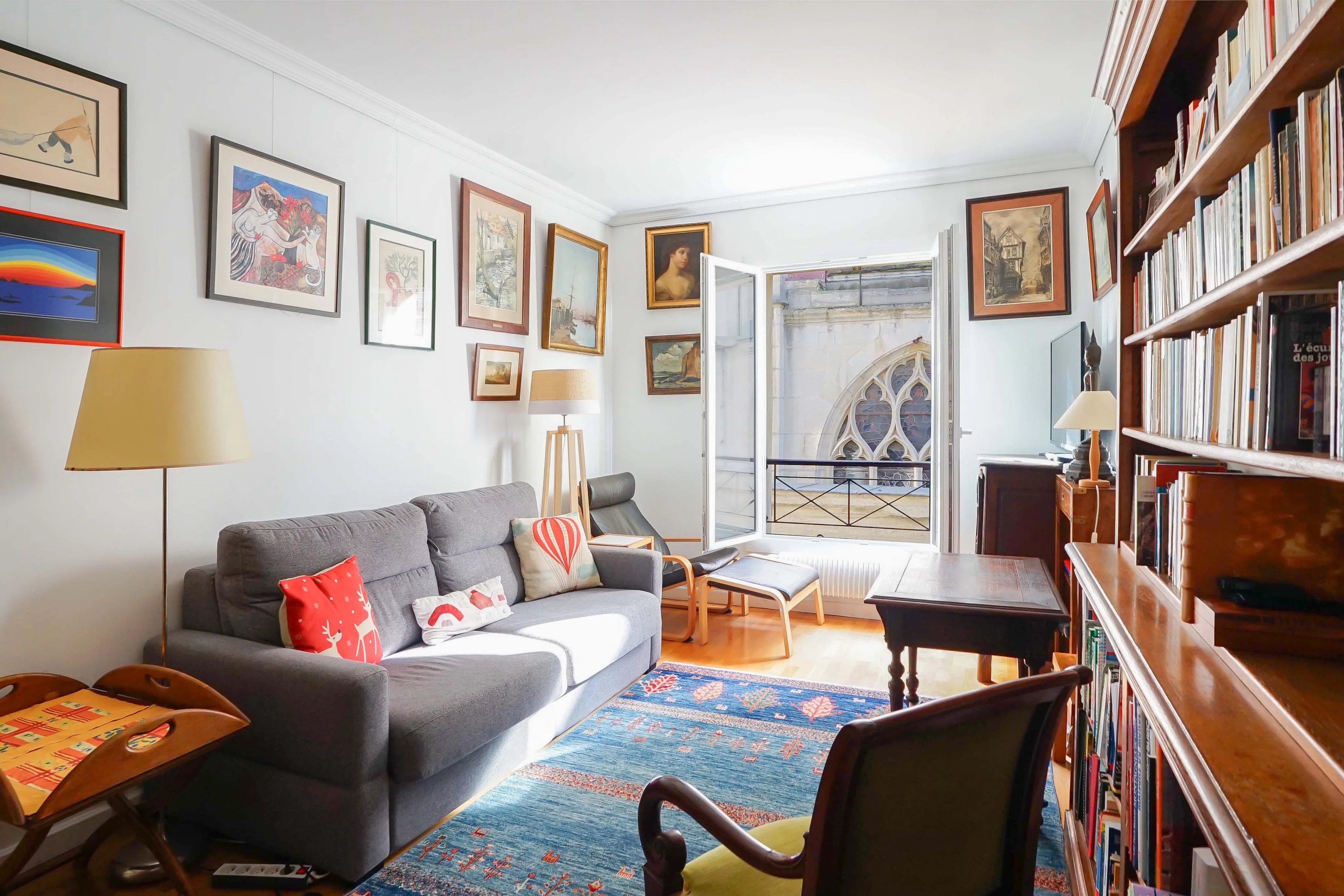 Paris 5e - PANTHÉON / MONTAGNE-SAINTE-GENEVIÈVE