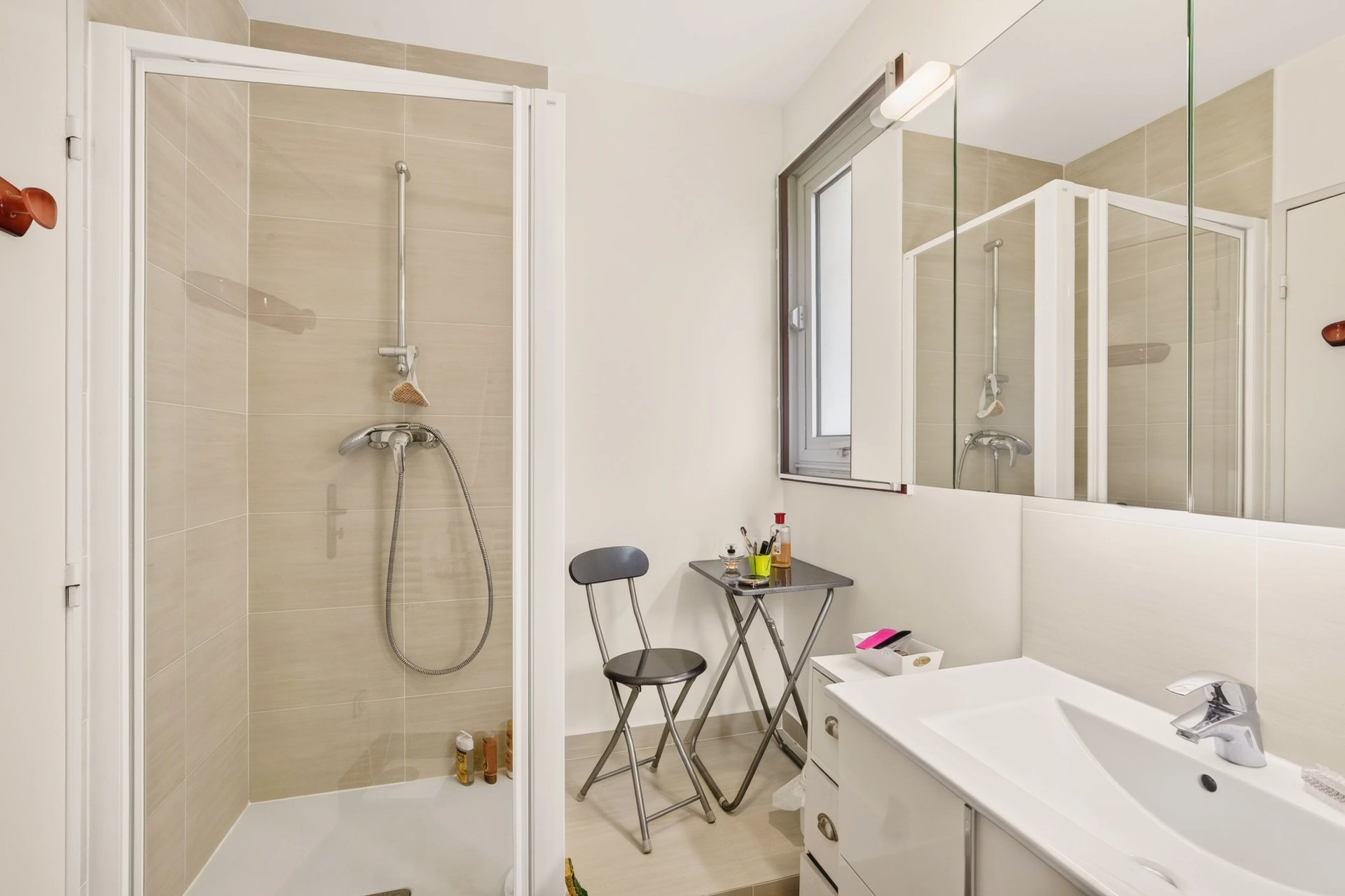 2 Bedroom Apartment/Flat's Image 6