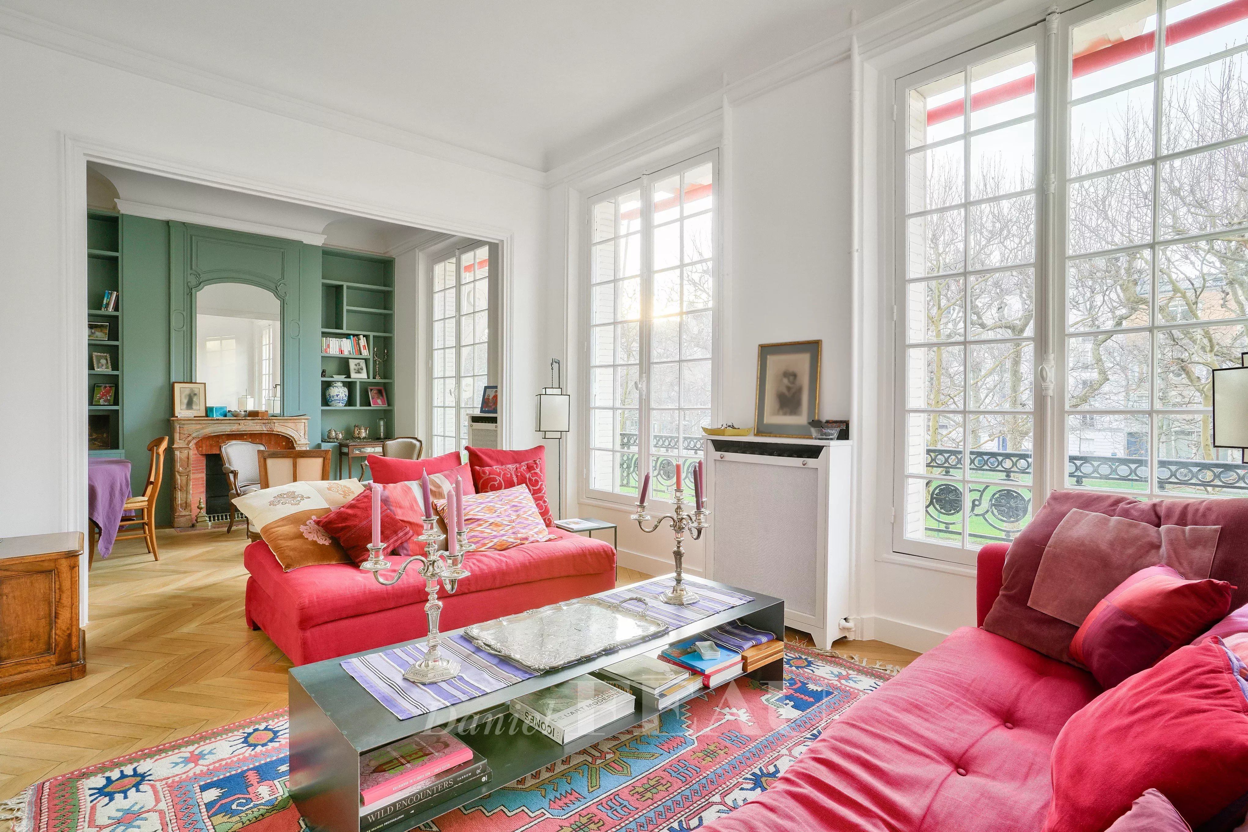 Paris 7th District - Avenue of Breteuil - 2 bed apartment