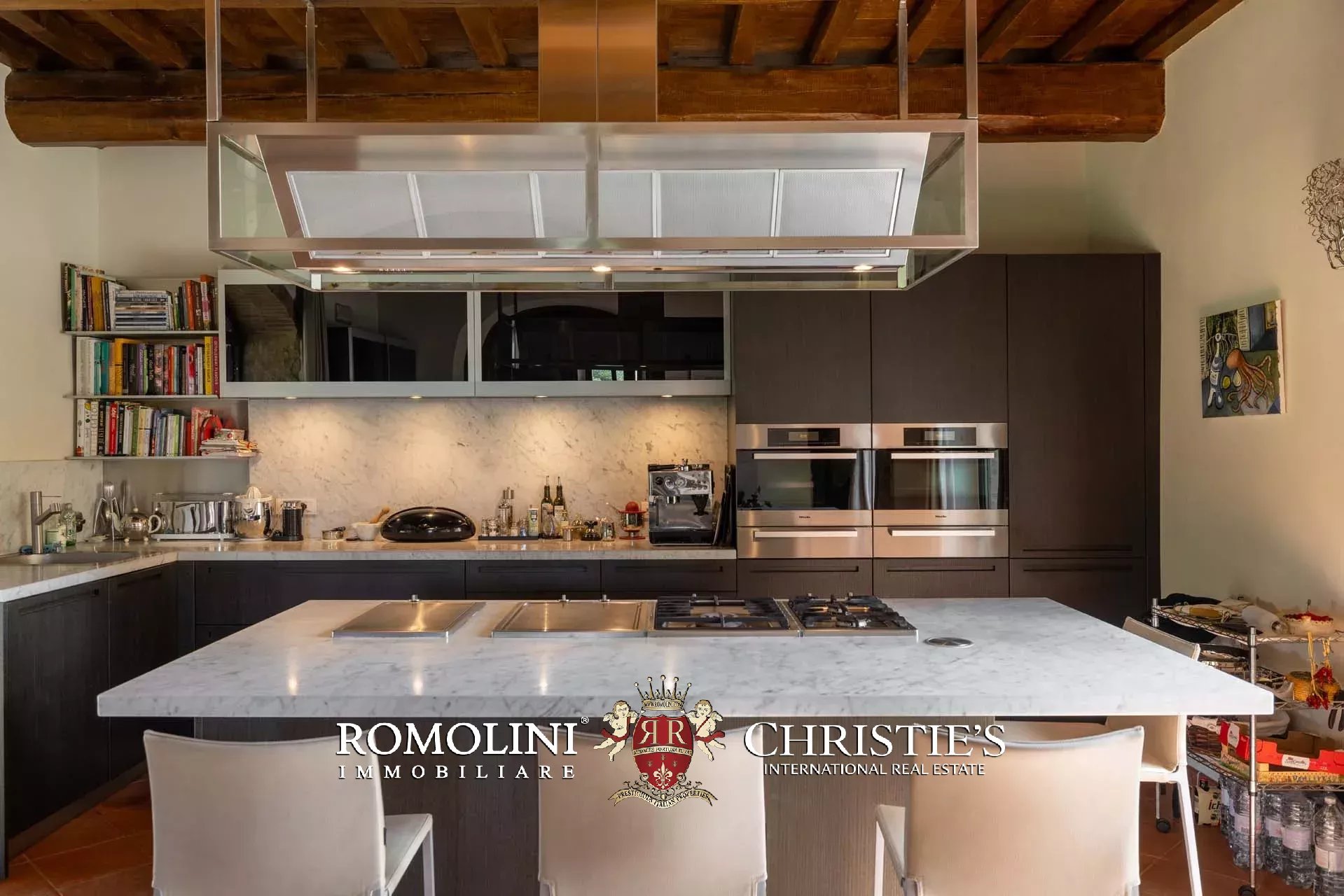 4 Bedroom Villa/Townhouse's Image 26
