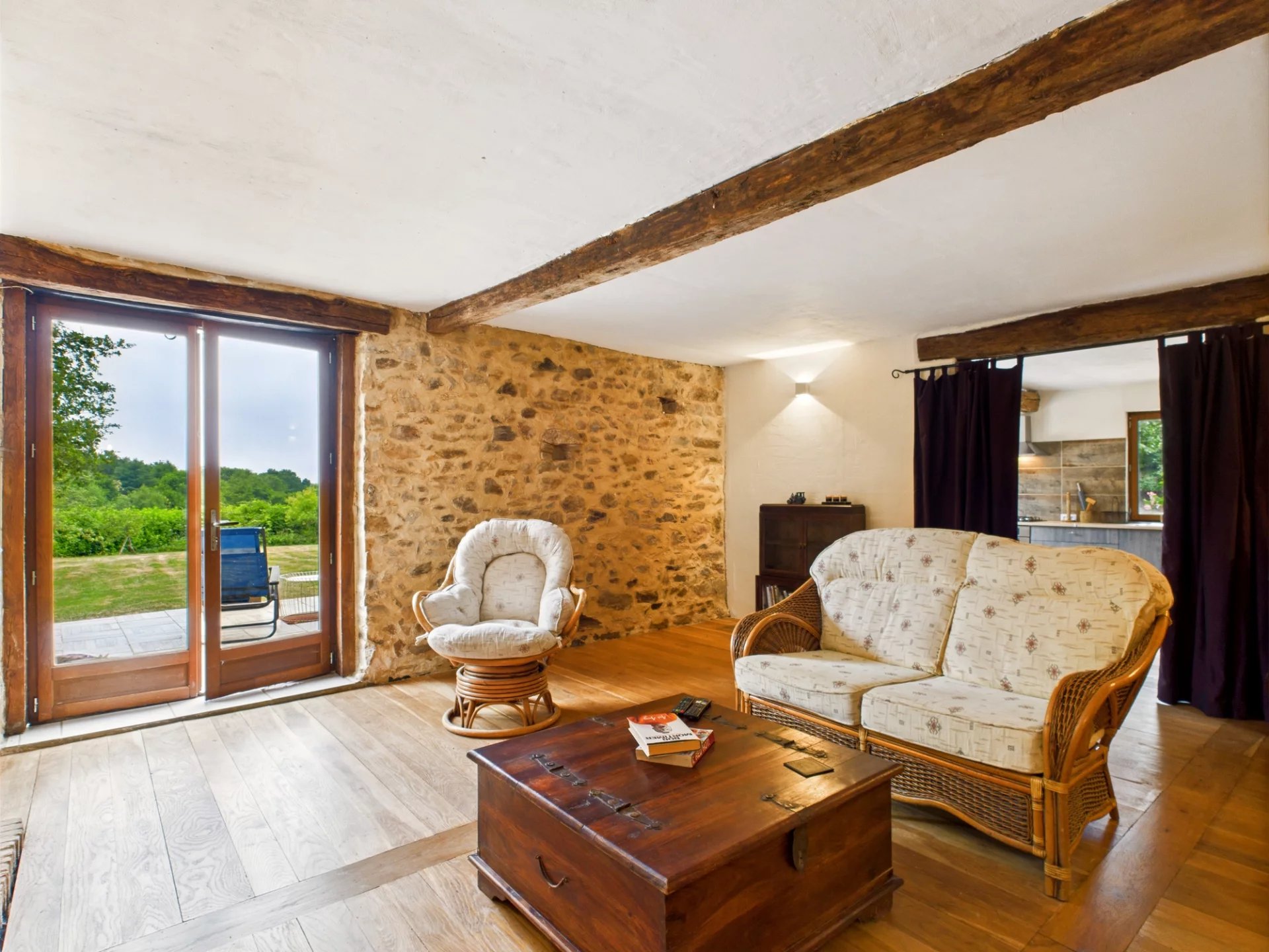 House in Saint-Mathieu - Image 5