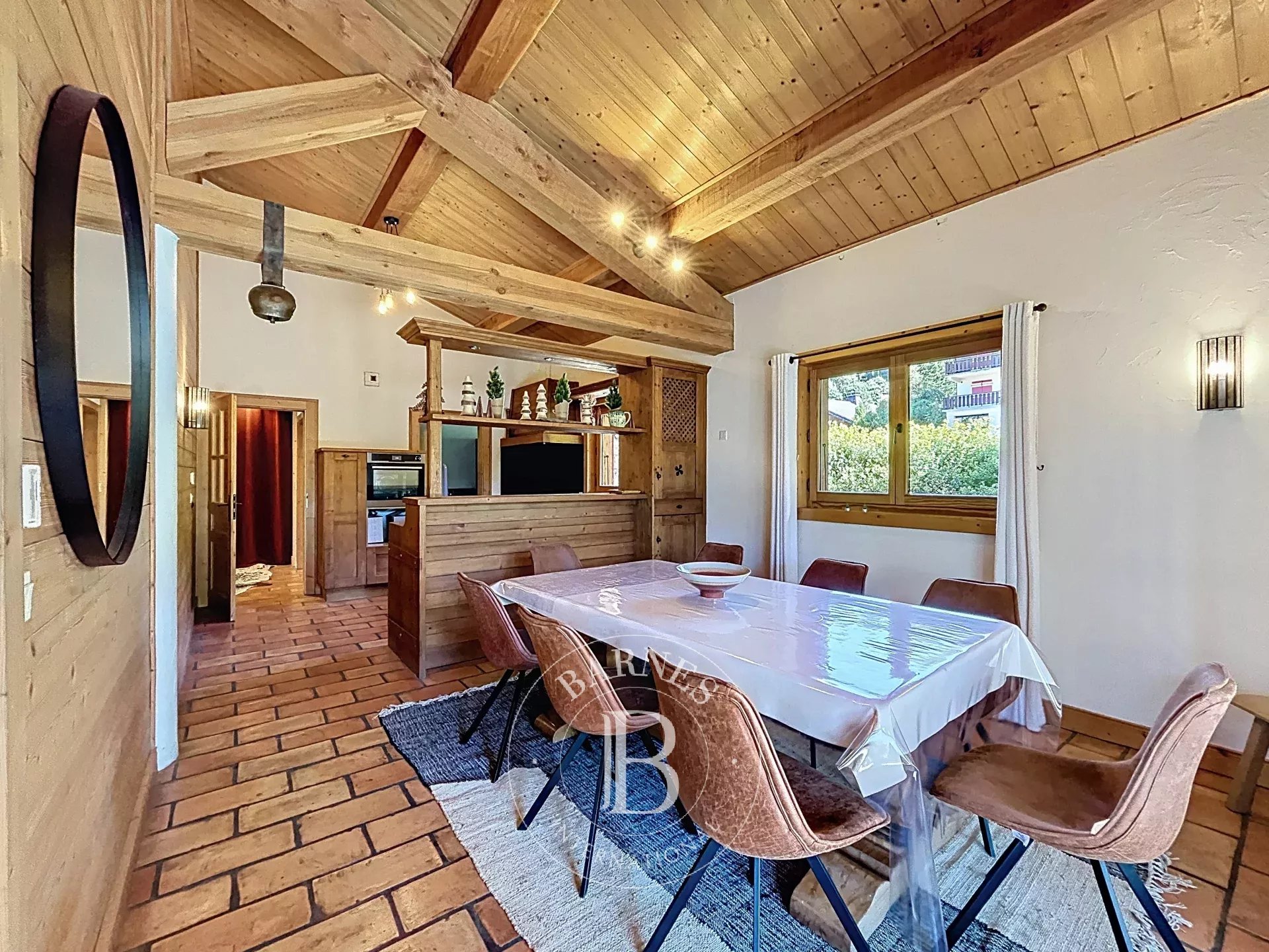 Photo of Les Gets – Ski-in/Ski-out property with 3 units