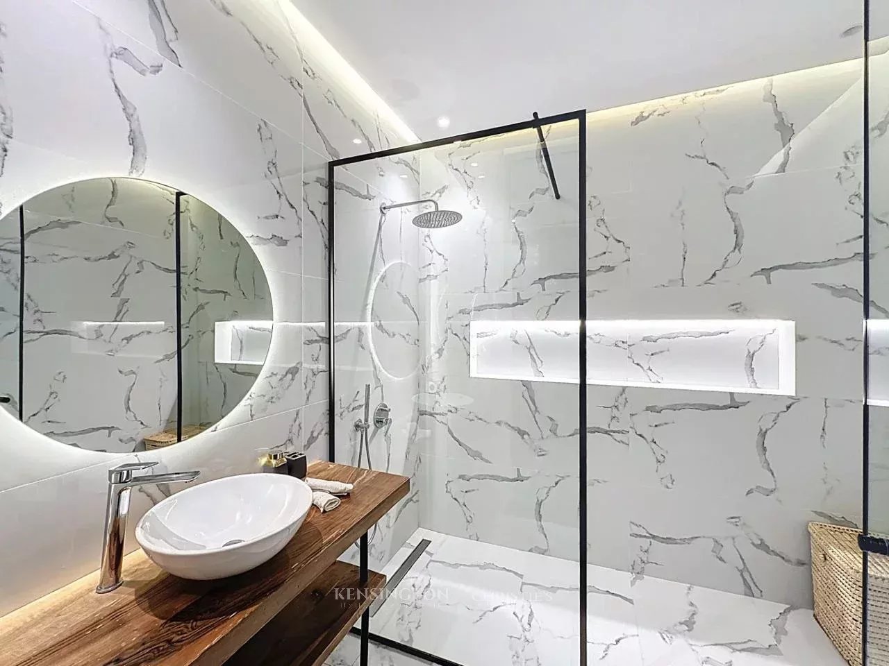 4 Bedroom Villa/Townhouse's Image 13