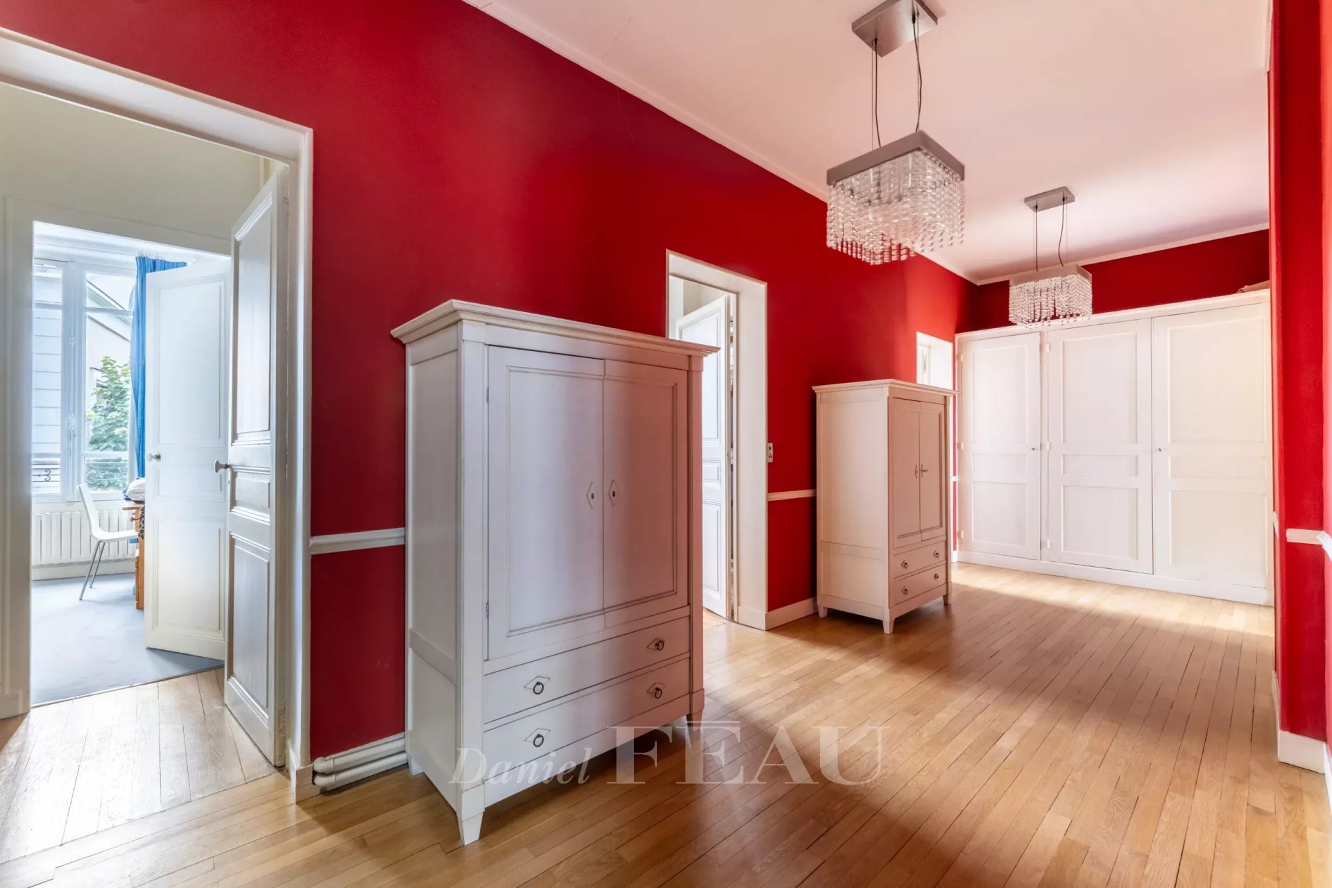 5 Bedroom Villa/Townhouse's Image 3