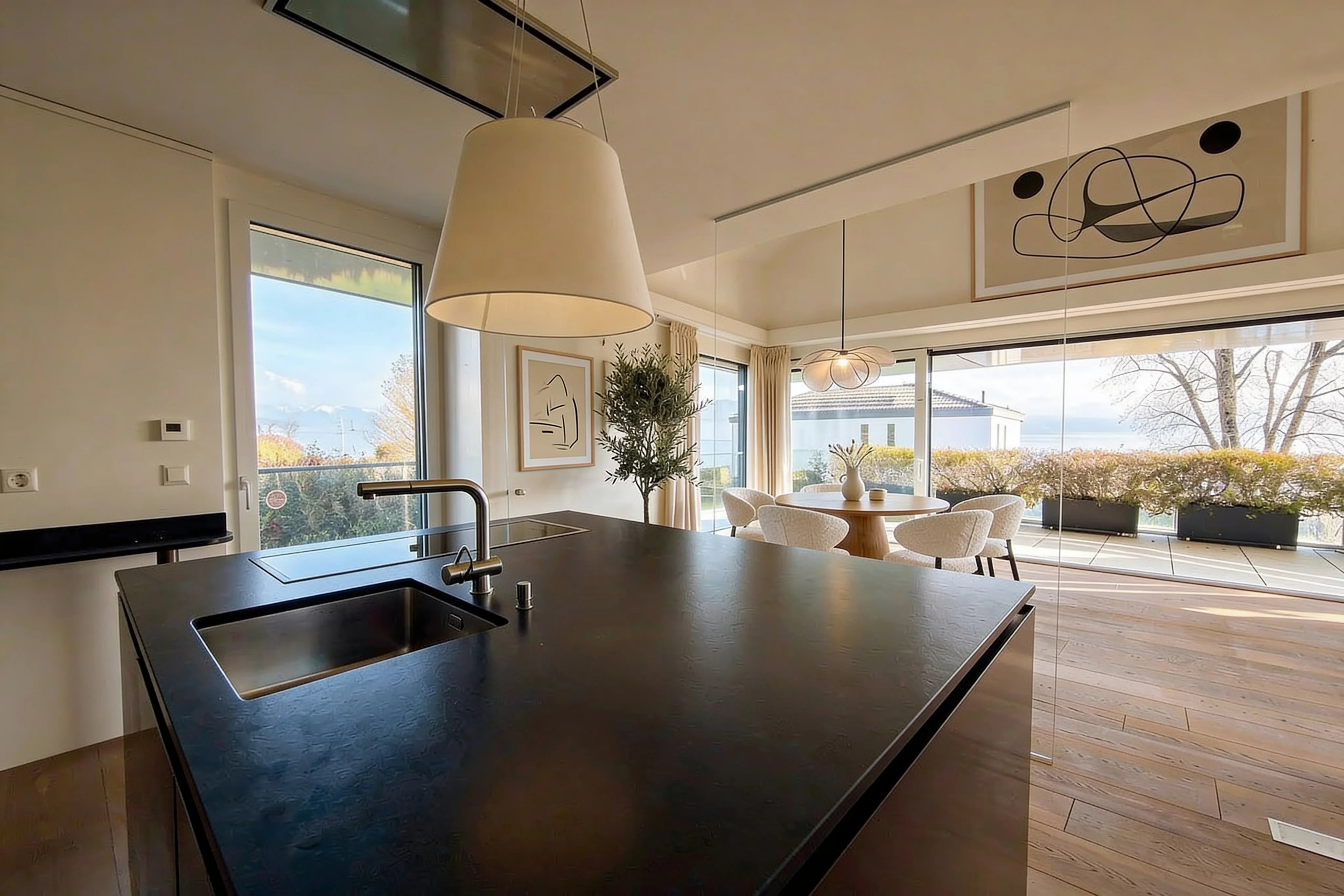En exclusivité ! Un appartement entre élégance et panorma unique !