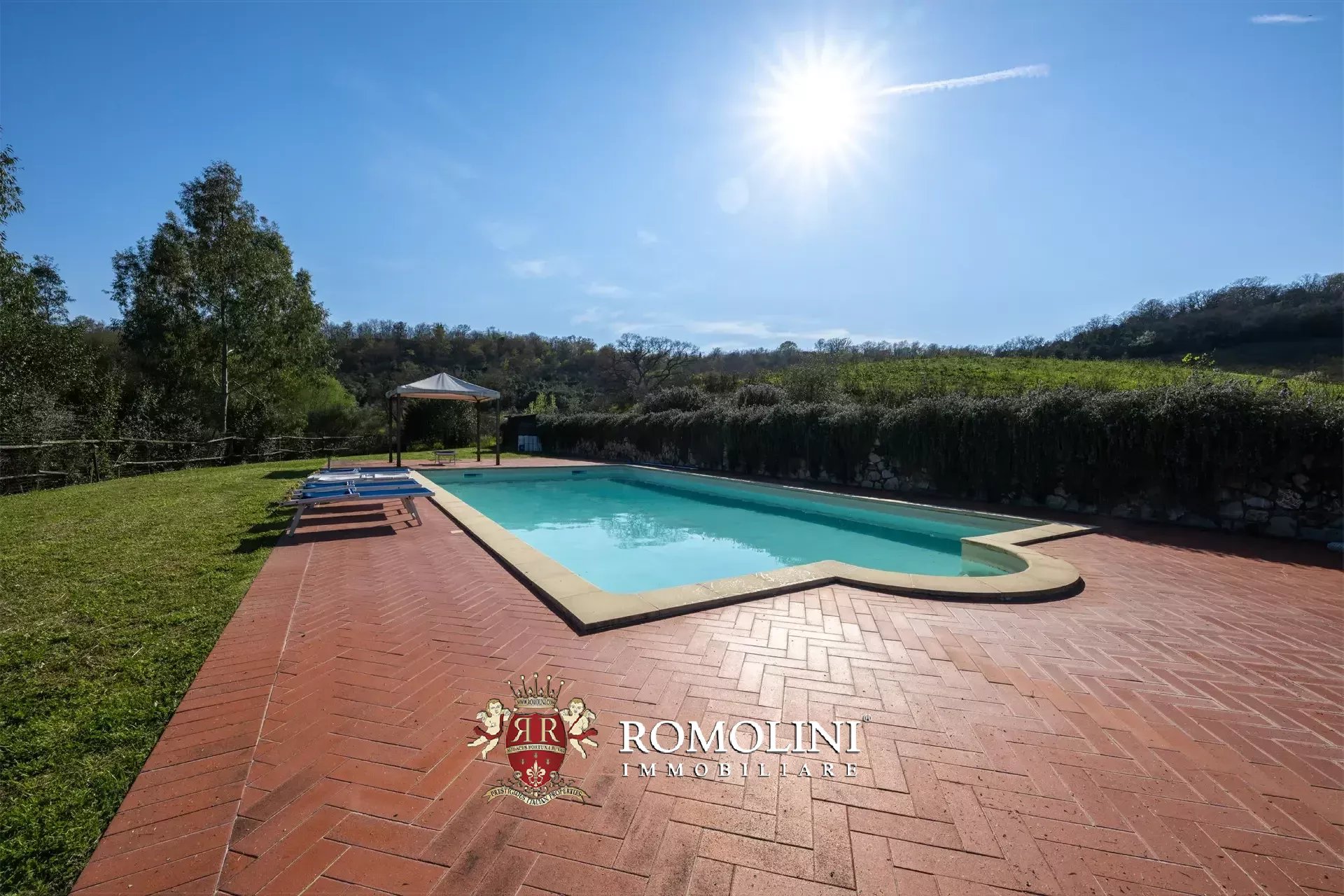 AGRITURISMO CON CENTRO BENESSERE IN VENDITA IN MAREMMA, TOSCANA