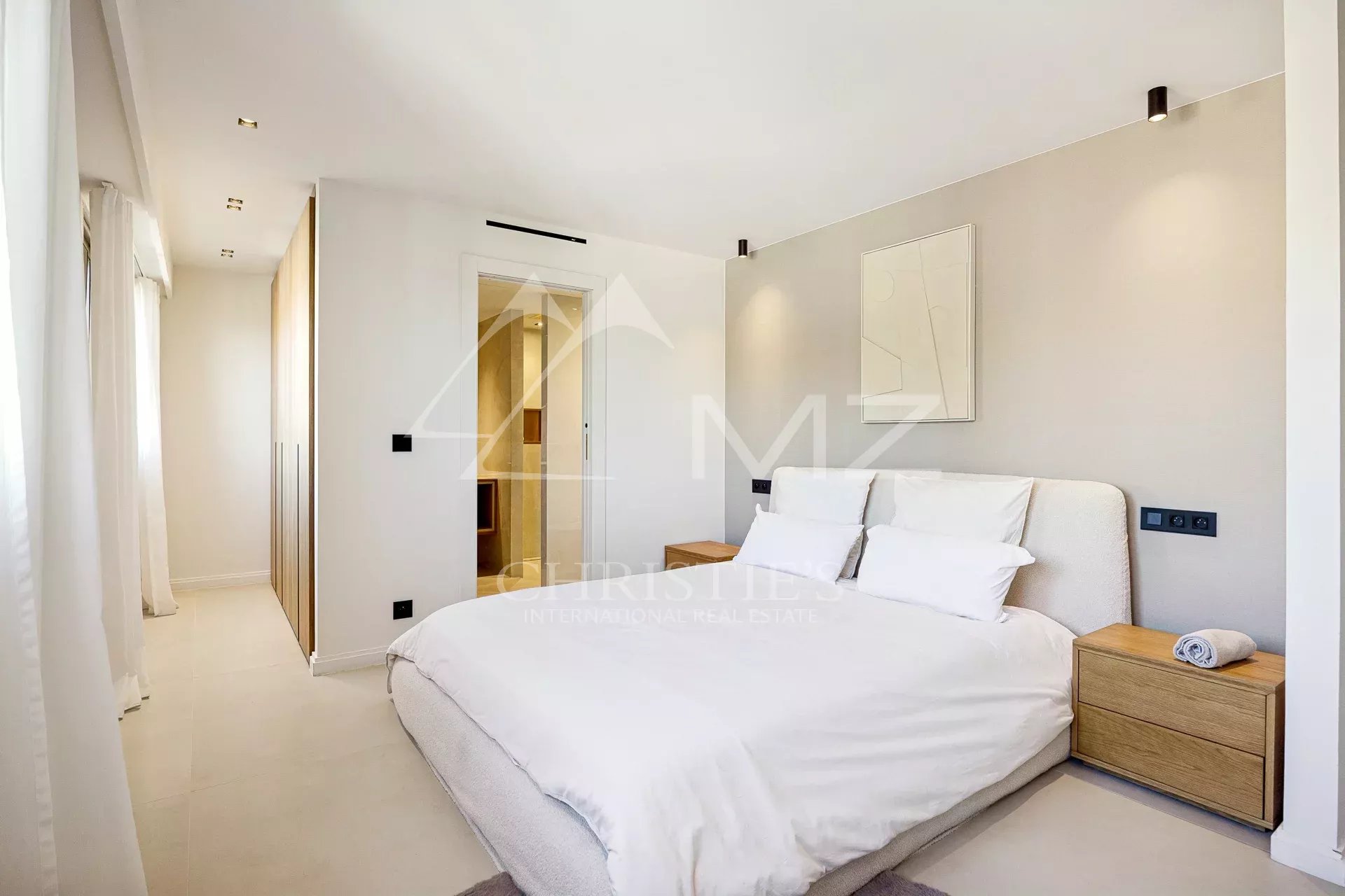 5 Bedroom Apartment/Flat's Image 6