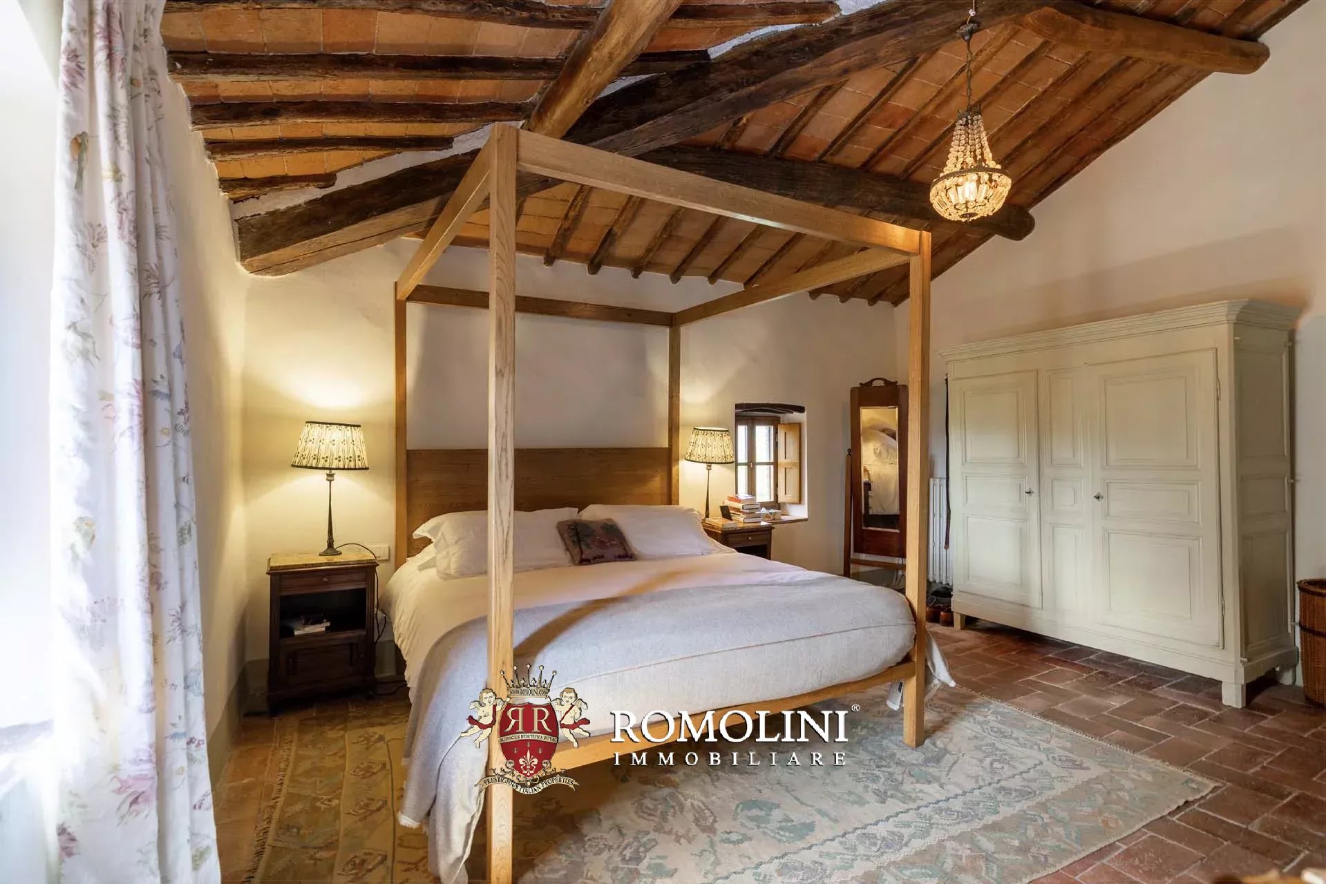 5 Bedroom Vineyard's Image 51