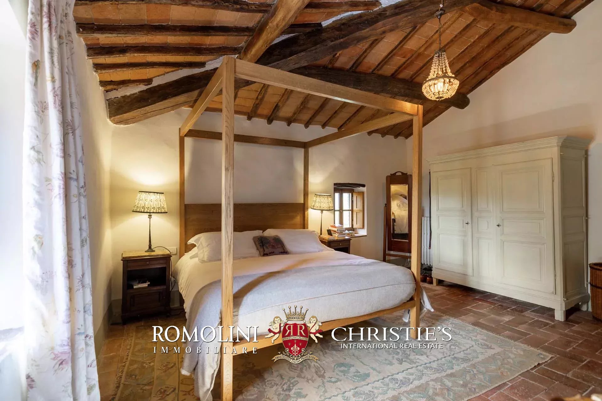 5 Bedroom Vineyard's Image 51