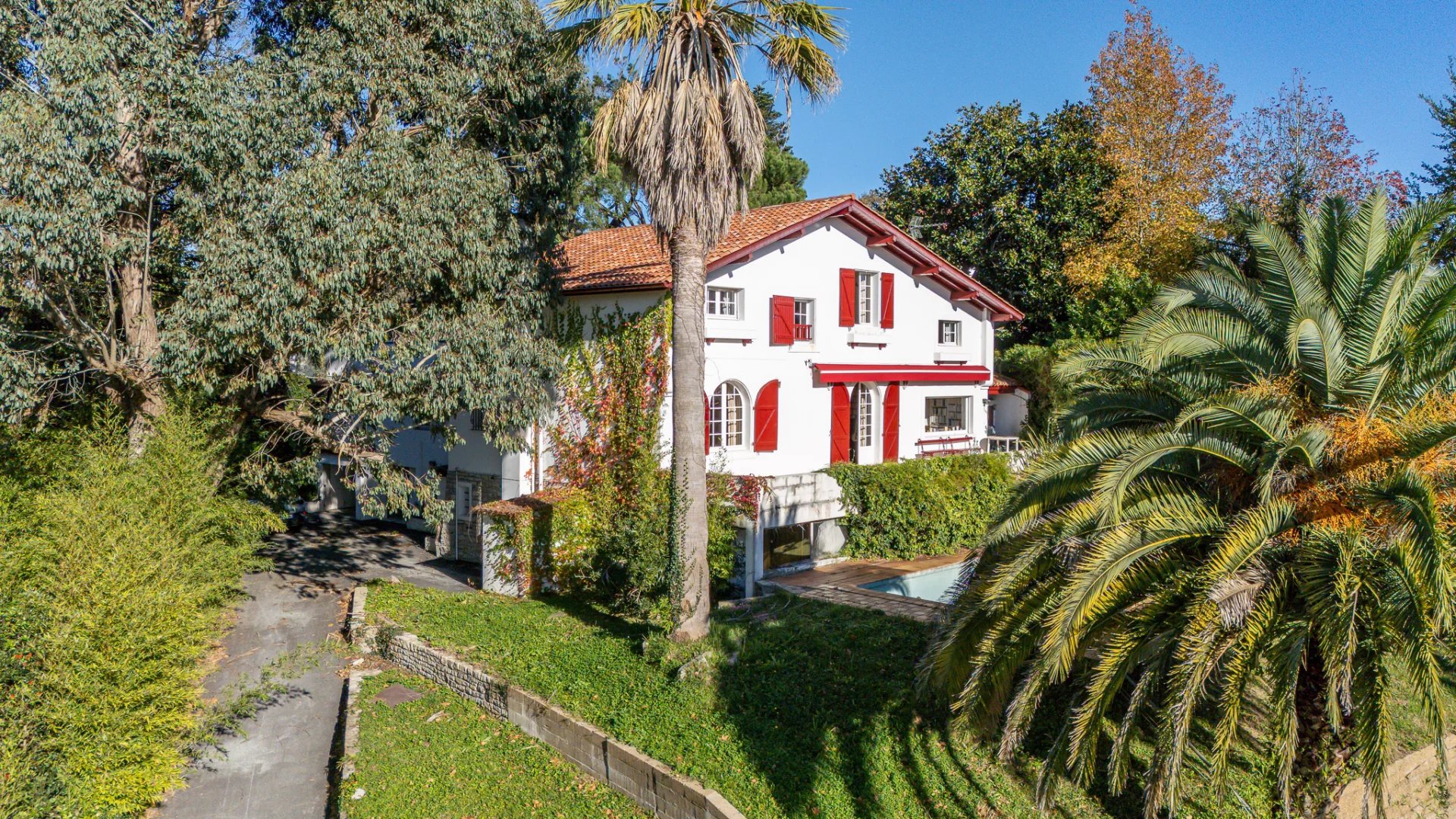 Basque house, 1920 – Elevated position and stunning views