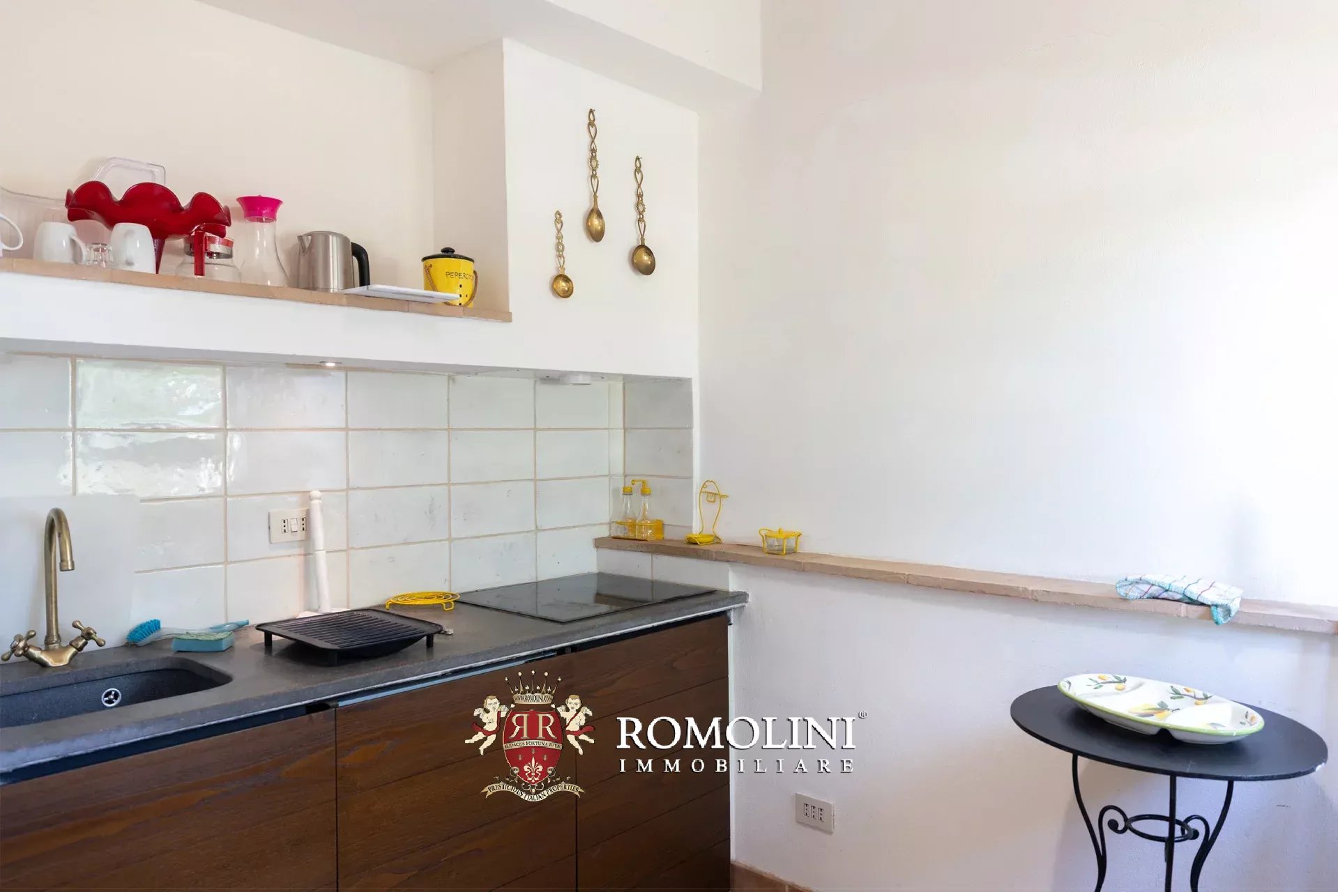 27 Bedroom Villa/Townhouse's Image 93