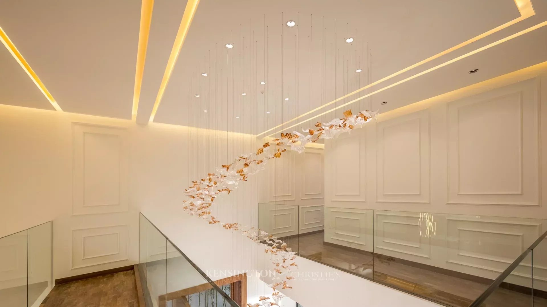 5 Bedroom Villa/Townhouse's Image 26