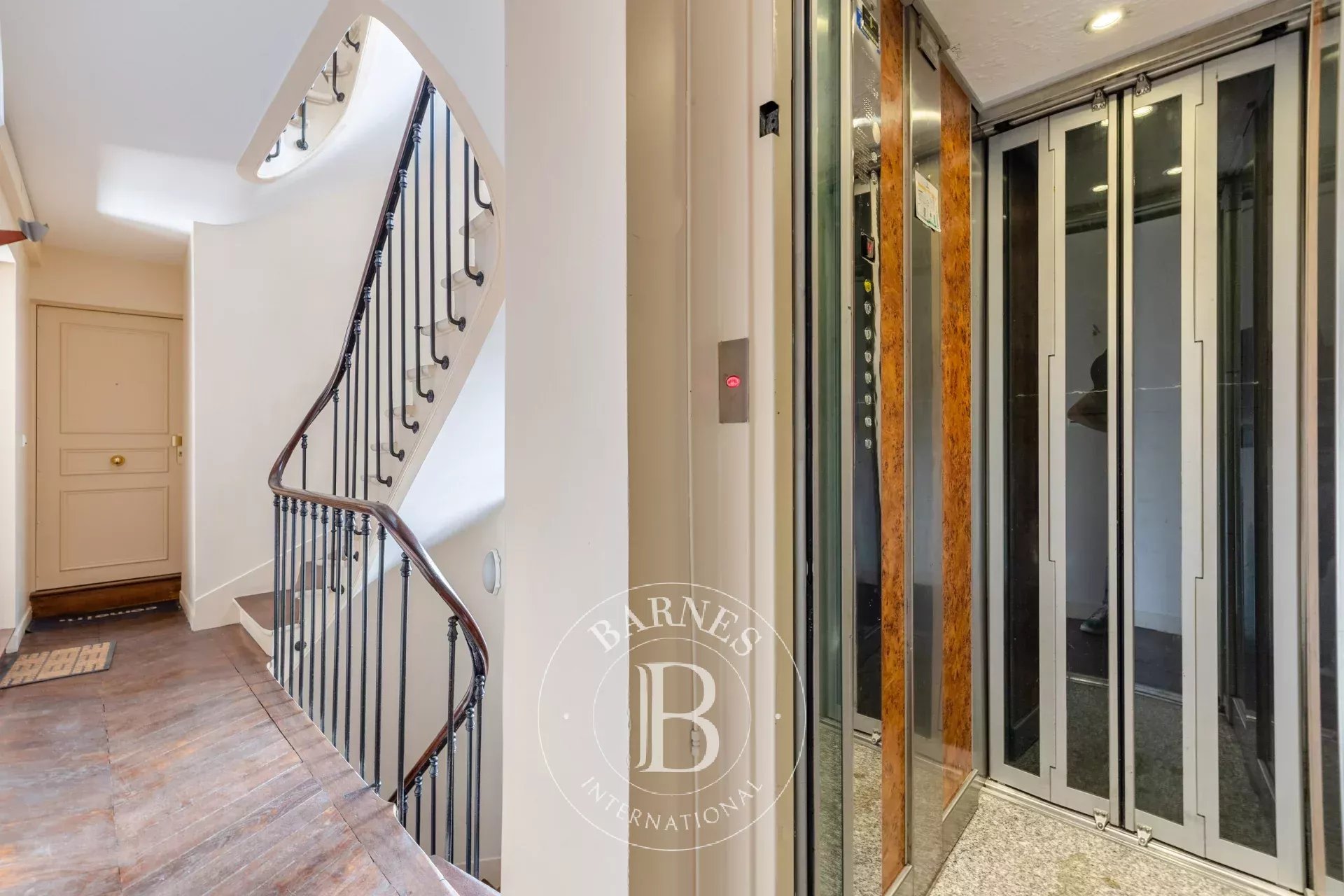 Daire Paris 3ème - picture 21