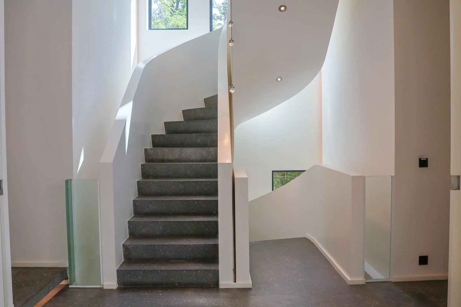 Ukkel - Sterrenwacht - Uitzonderlijke villa met zwembad en garage