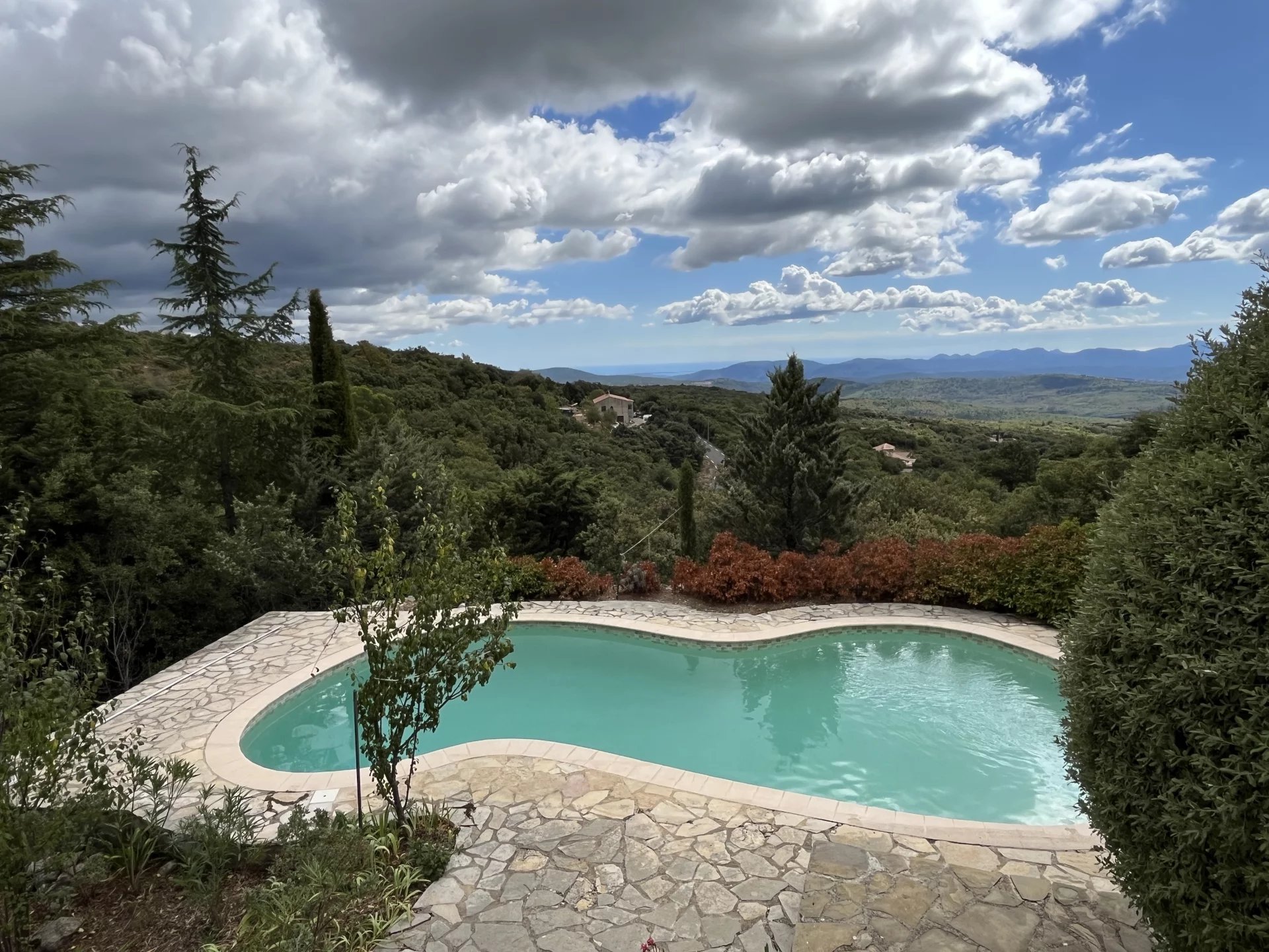 Great 6 bedroom villa with panoramic view - MONS Great 6 bedroom villa with panoramic view - MONS