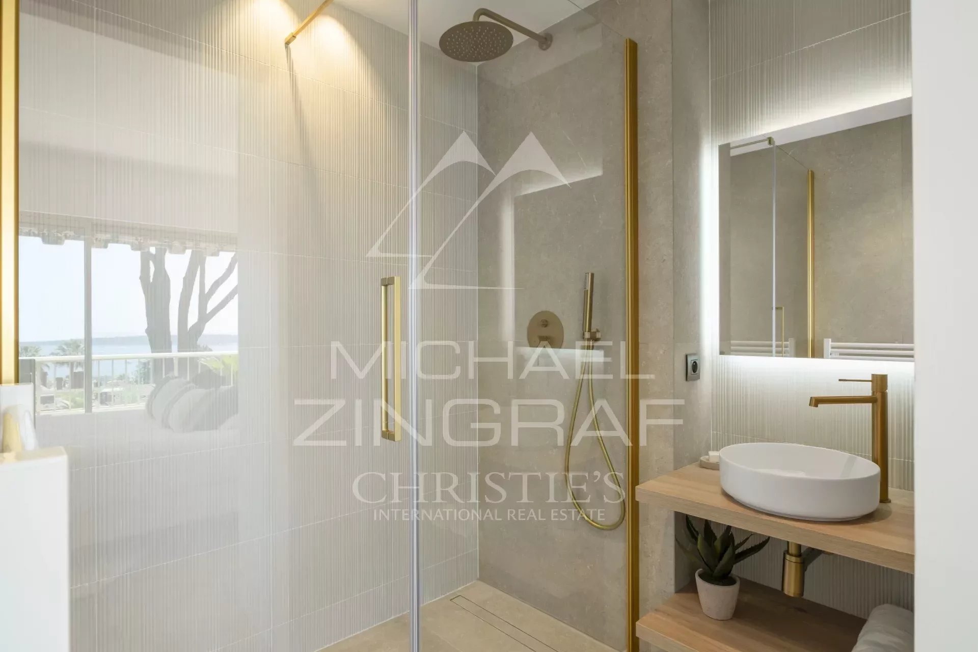 4 Bedroom Apartment/Flat's Image 7