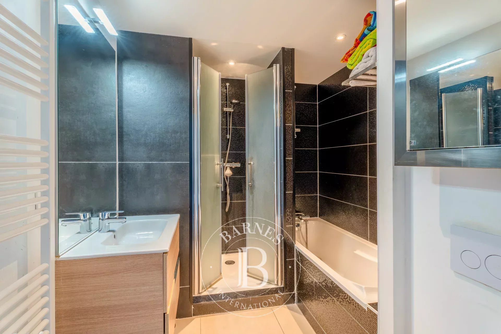 Saint-Ouen-sur-Seine  - Piso 5 Cuartos 3 Habitaciones - picture 12