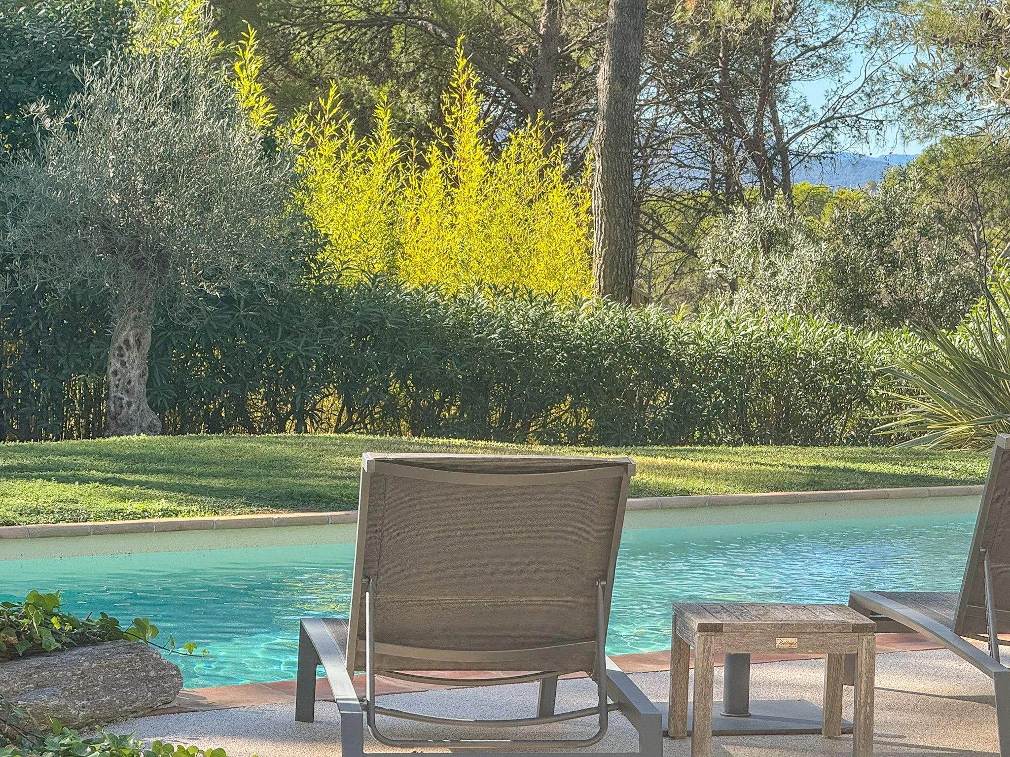 Villa d'Exception et Élégance au pied de l'Estérel