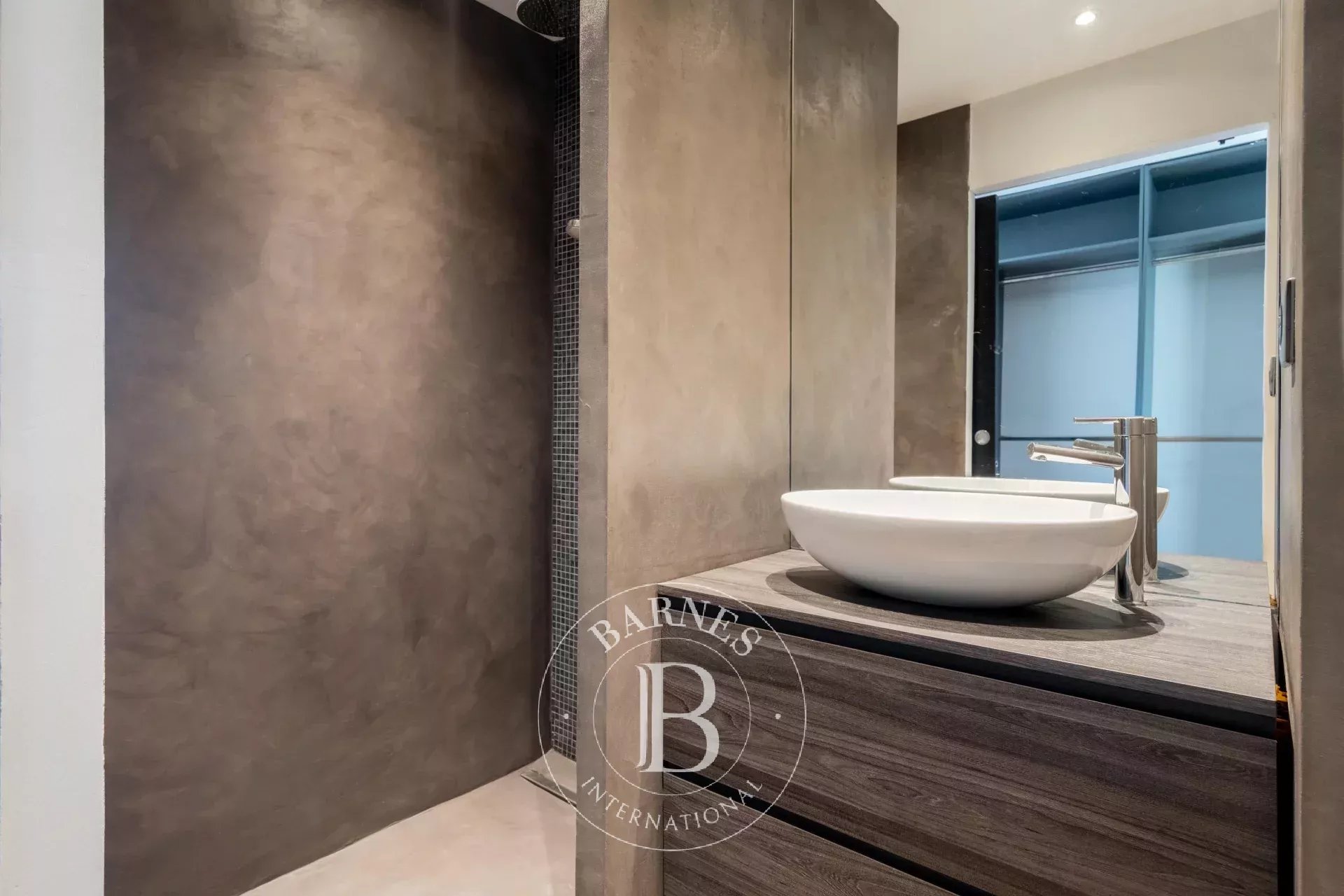 Ev Marseille 7ème - picture 20