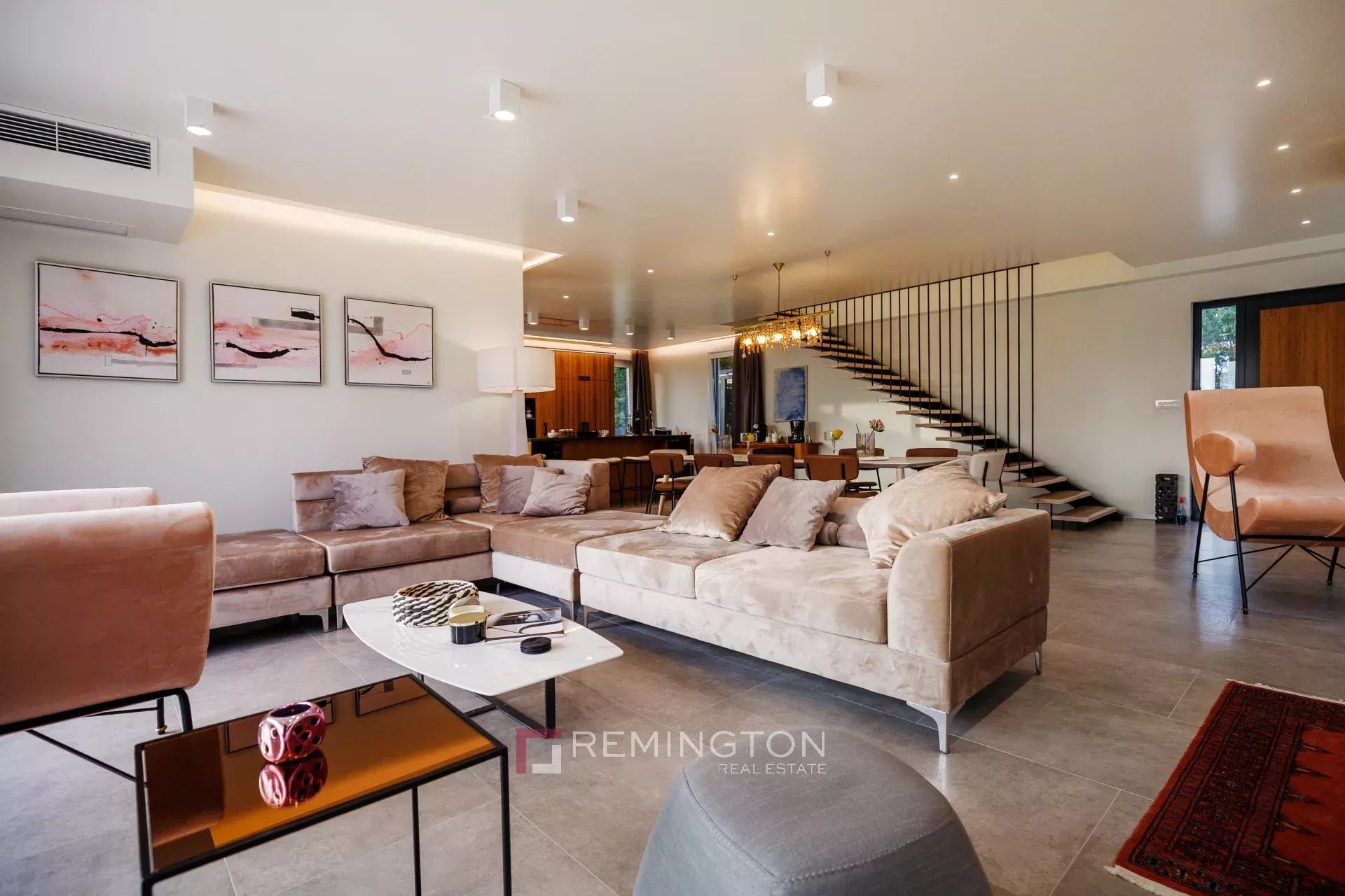 Villa/Townhouse's Image 4