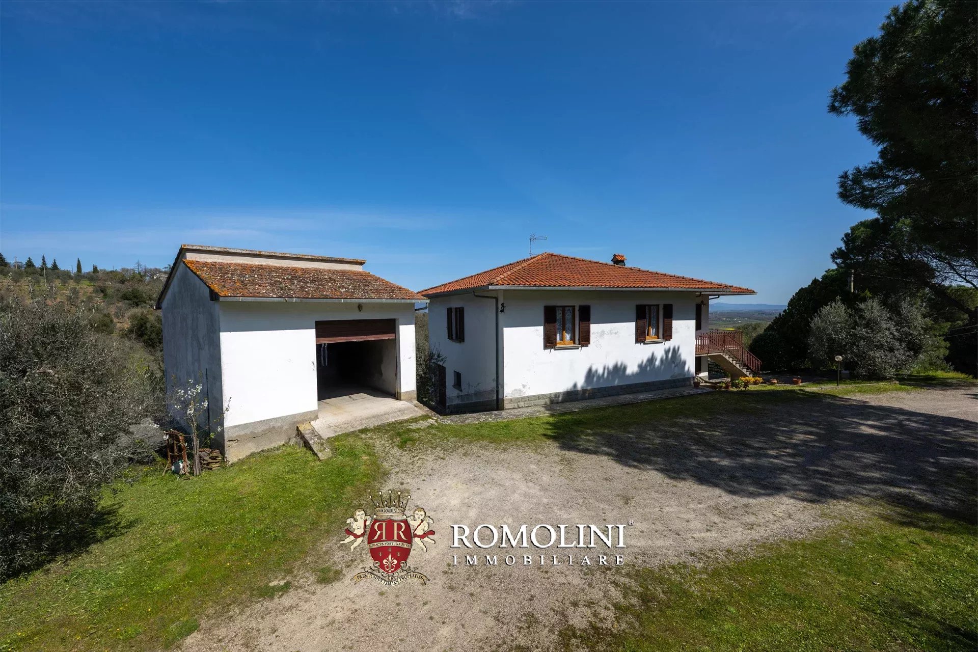 3 Bedroom Villa/Townhouse's Image 5