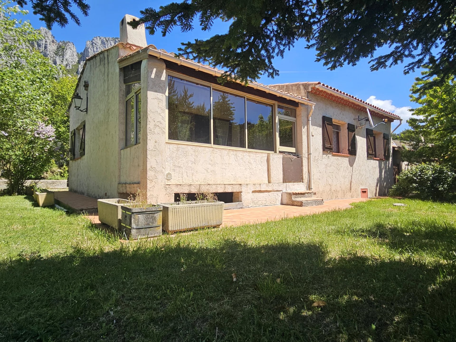 À SAISIR – Charmante maison de campagne plain-pied