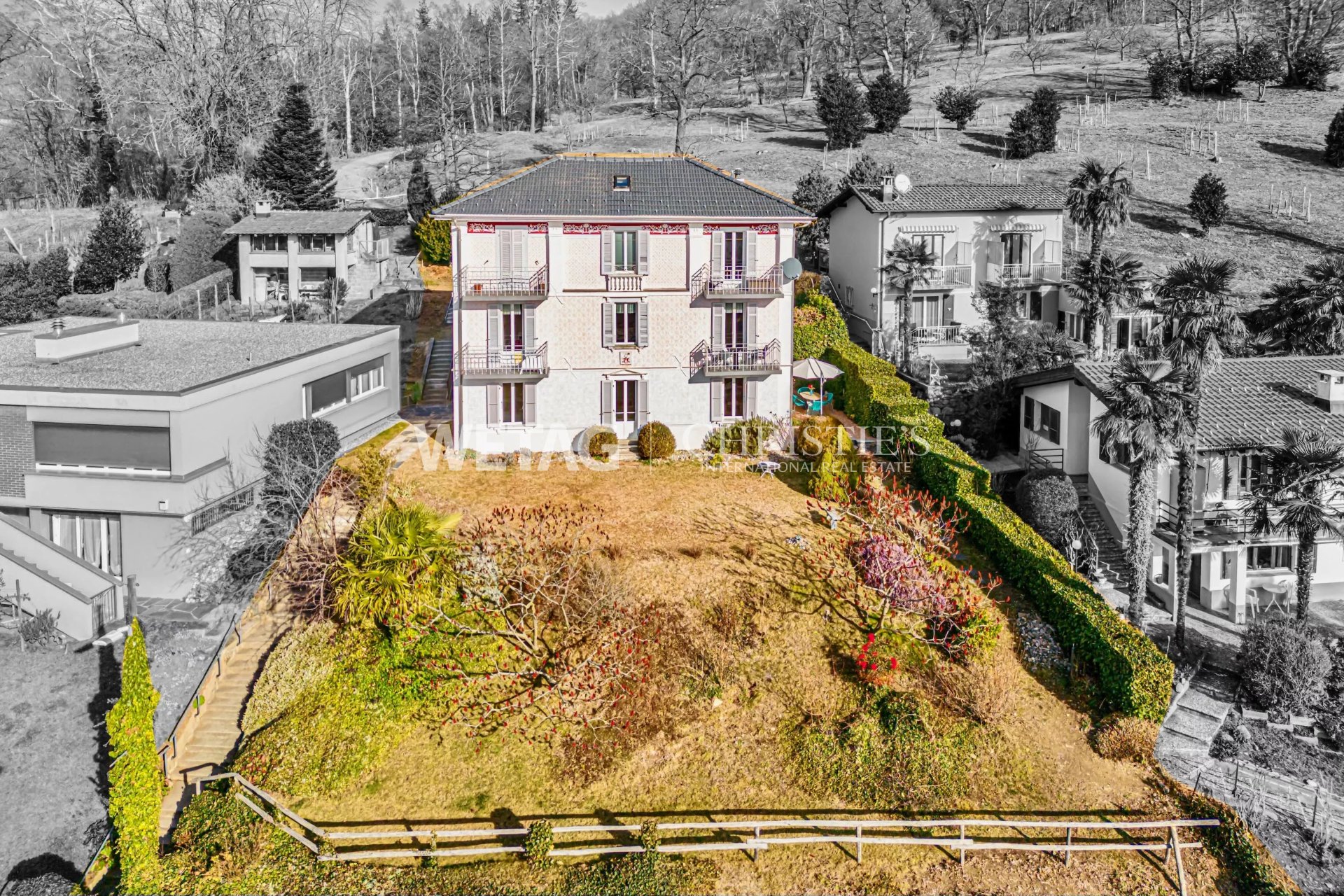 6 Bedroom Villa/Townhouse's Image 9