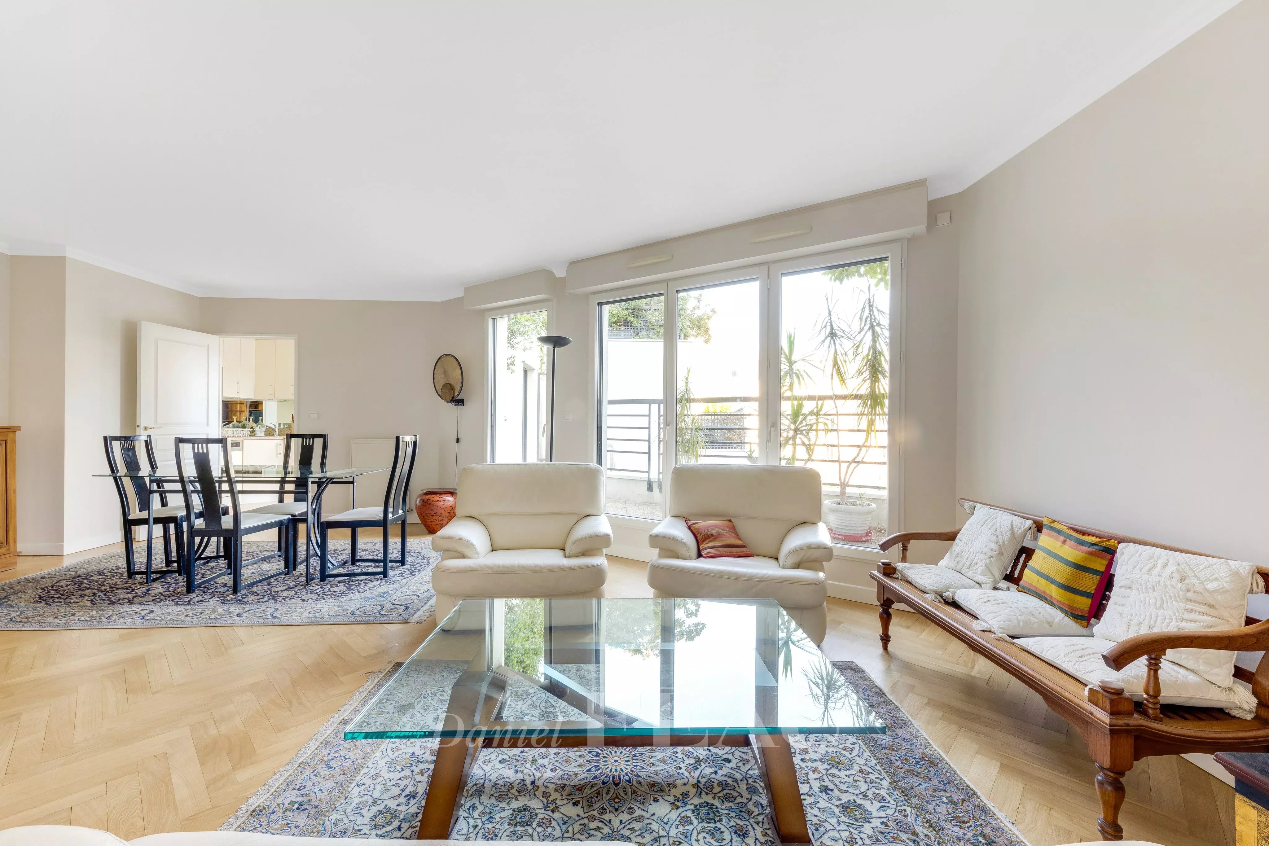 Living-room Wooden floor