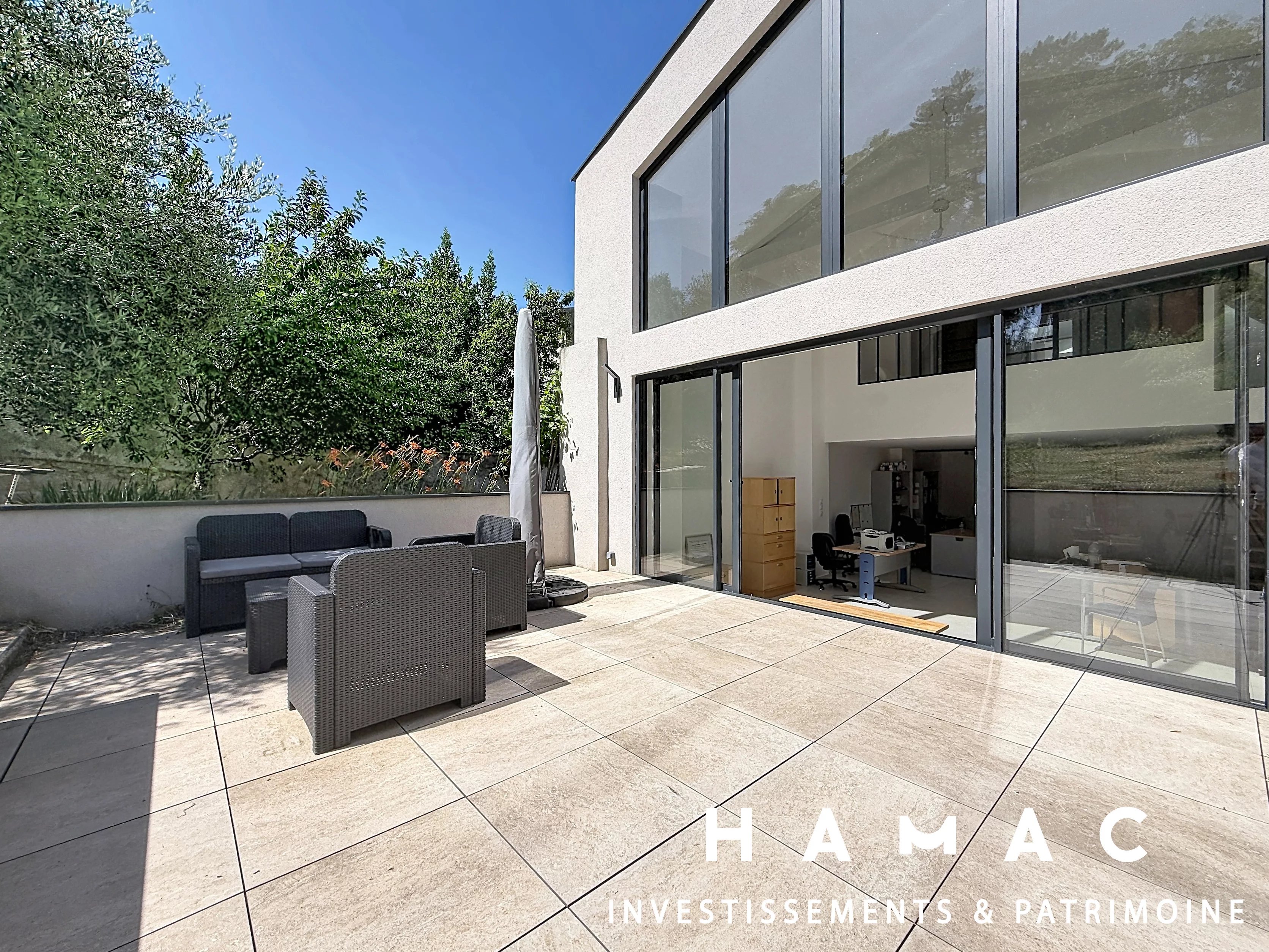 Agence immobilière de 