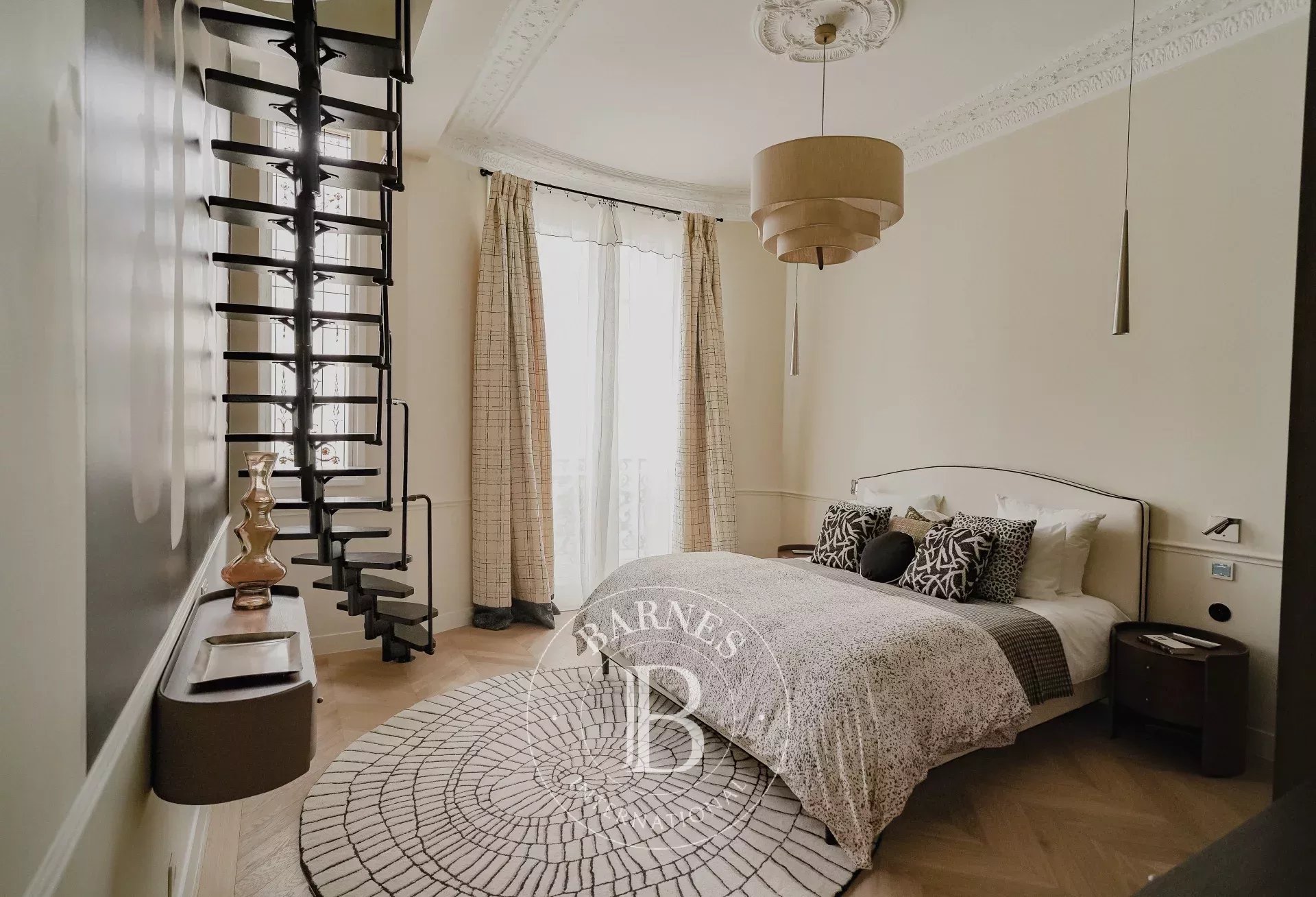 Paris  - Apartment 4 Bedrooms - picture 6