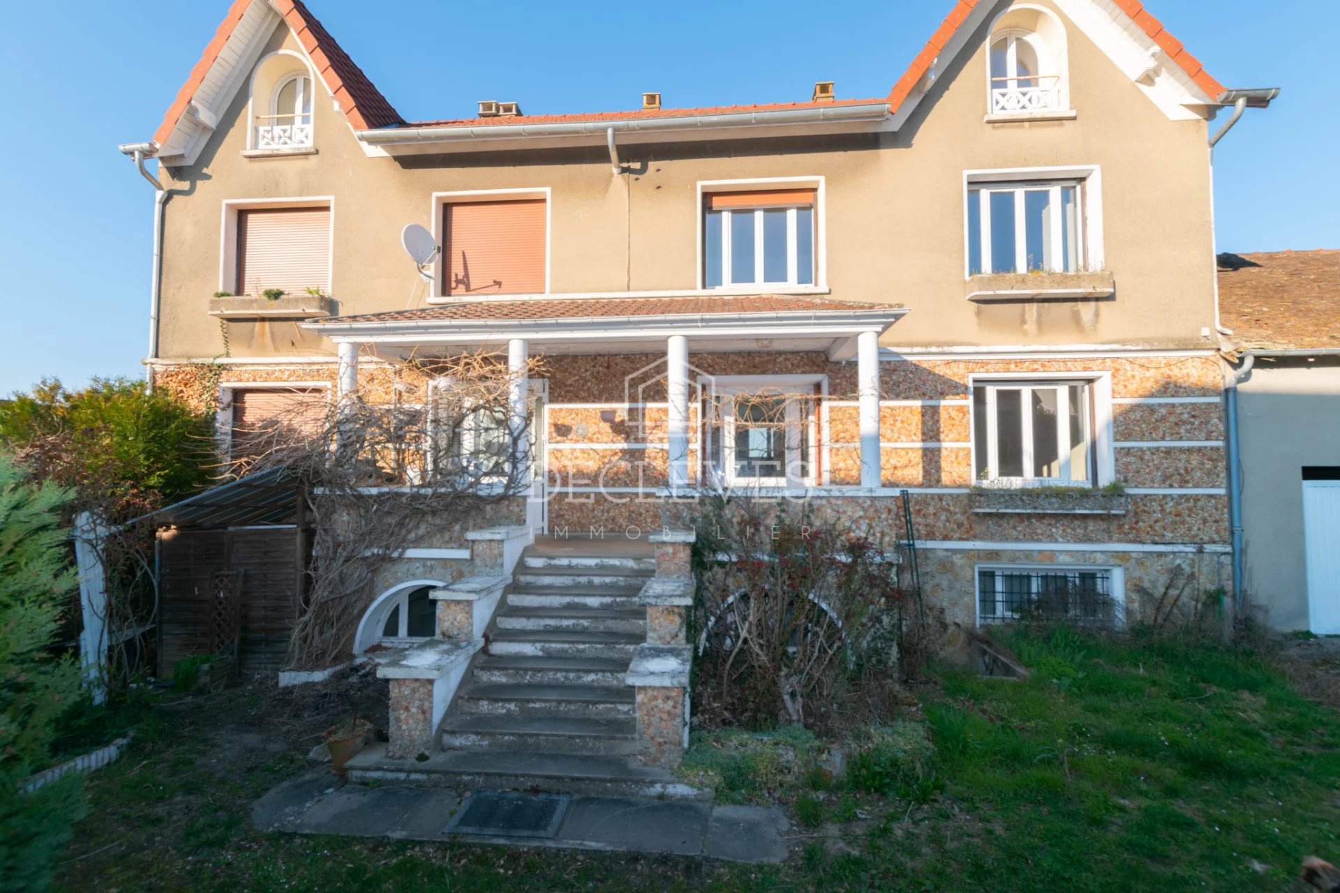 Agence immobilière de 