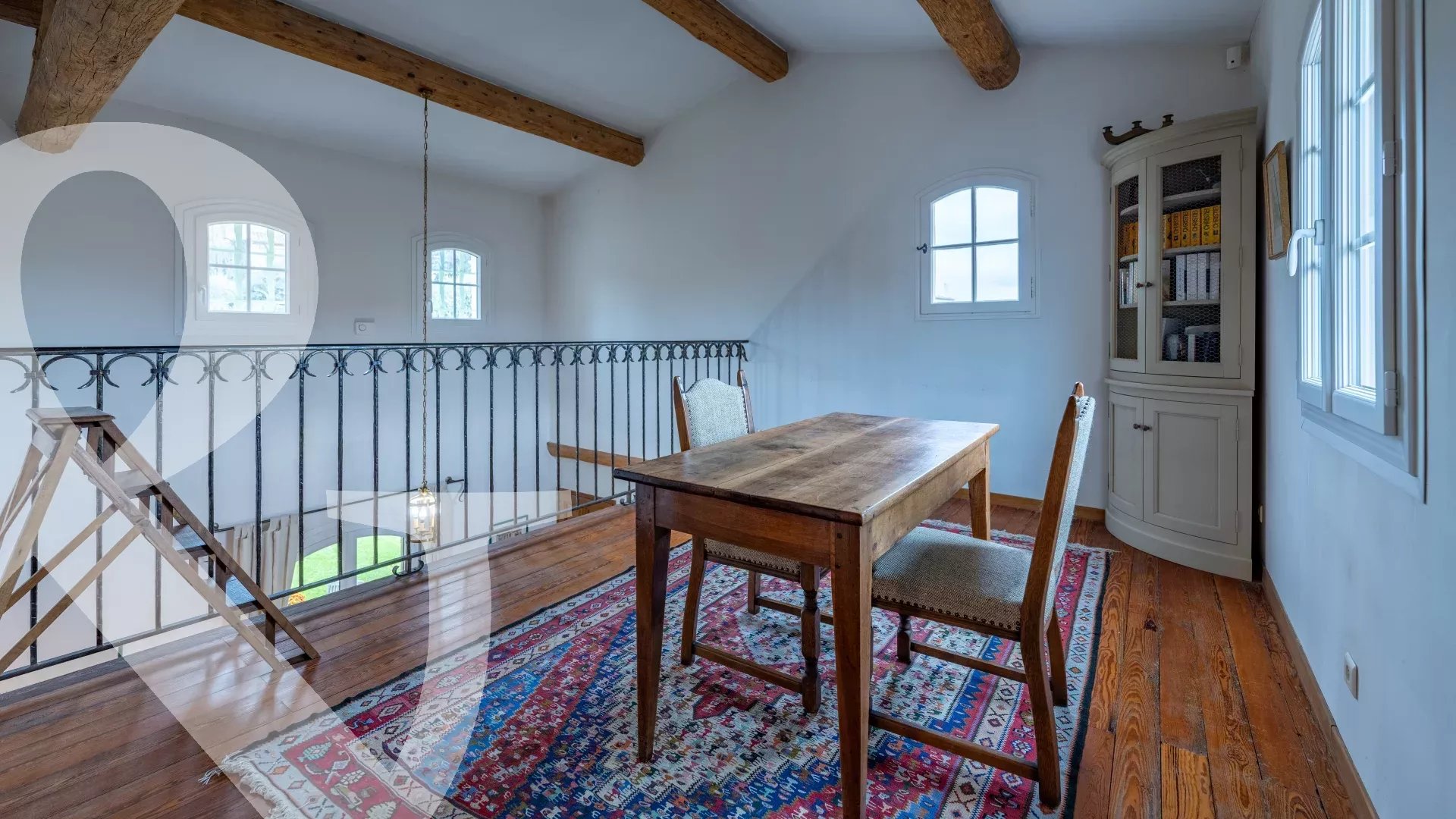 MAISON TYPIQUEMENT PROVENCALE