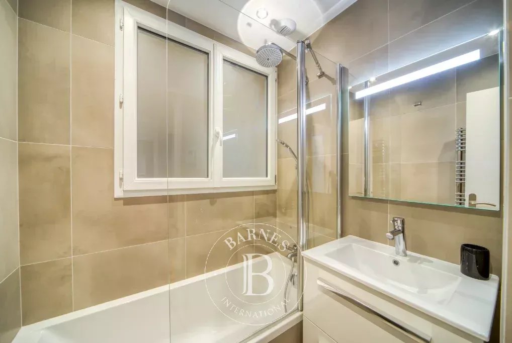 Paris  - Apartment 2 Bedrooms - picture 7