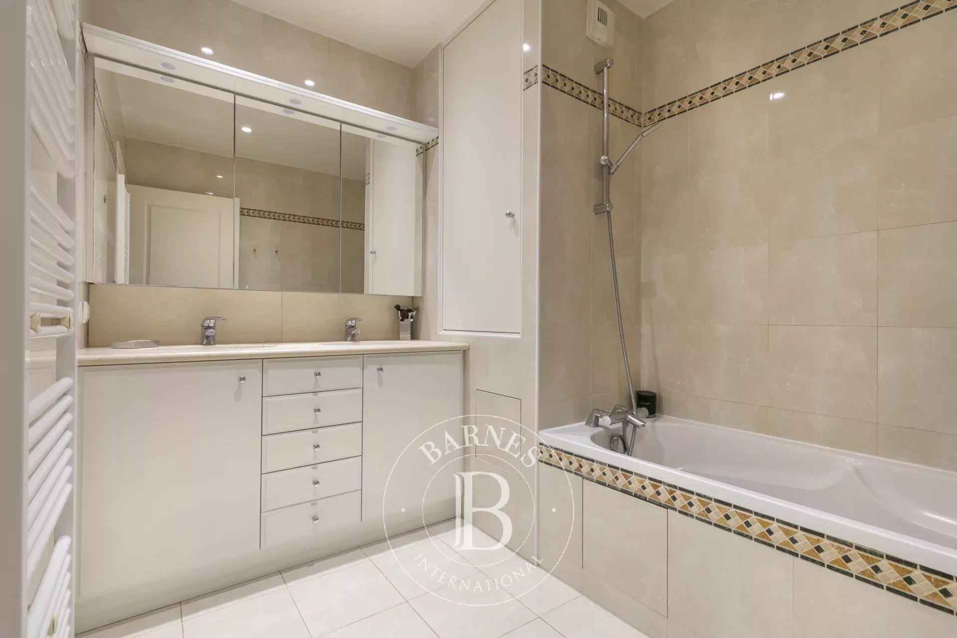 Daire Neuilly-sur-Seine - picture 11