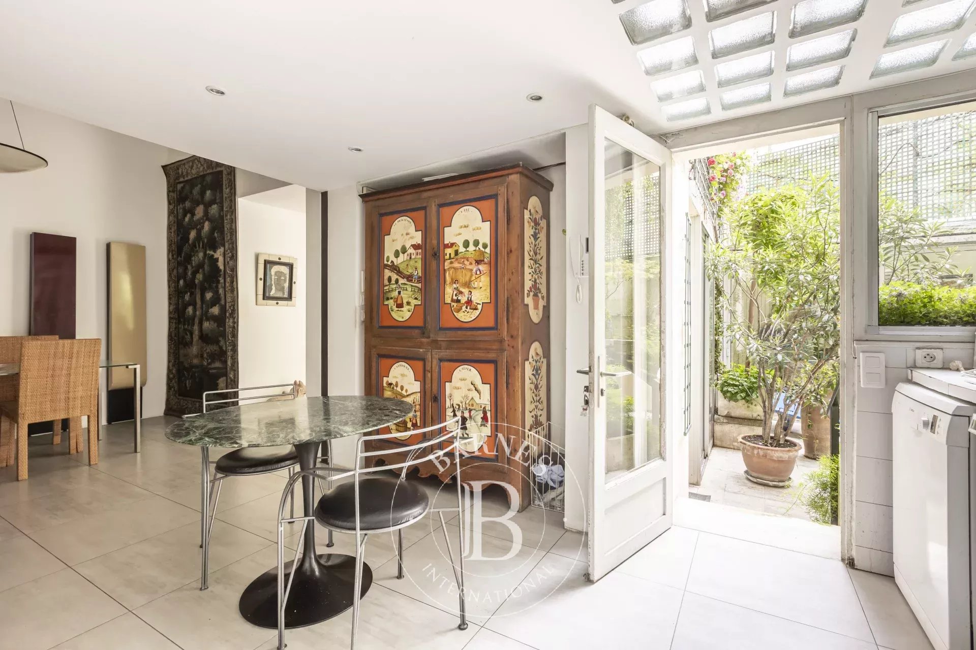 Daire Paris 8ème - picture 14