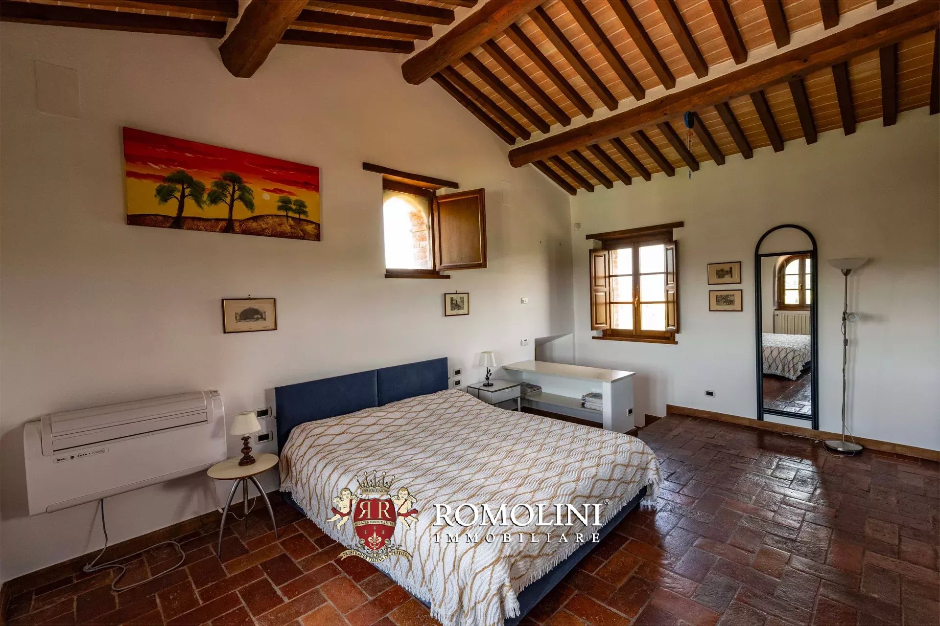 5 Bedroom Villa/Townhouse's Image 34