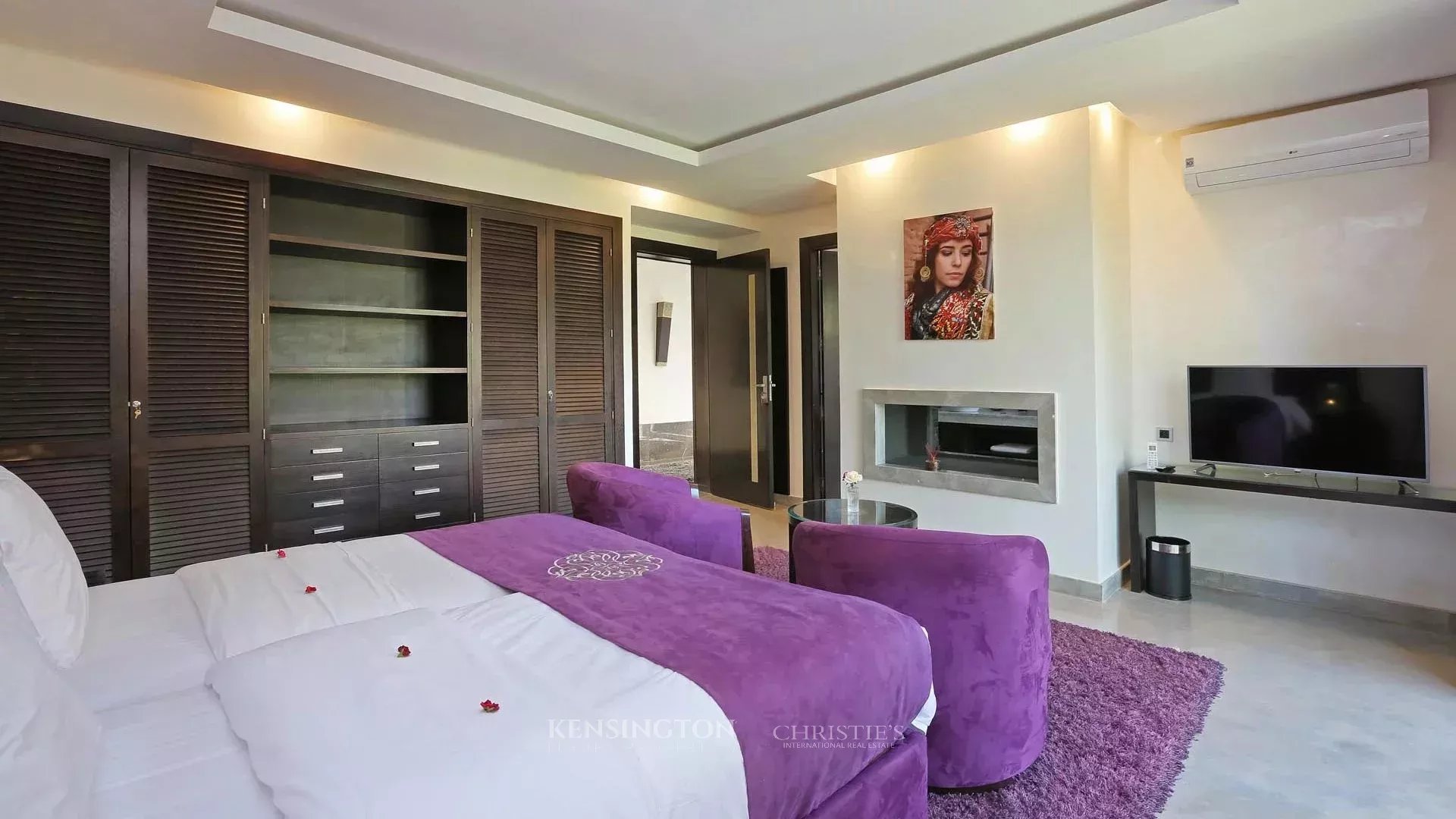 6 Bedroom Villa/Townhouse's Image 26
