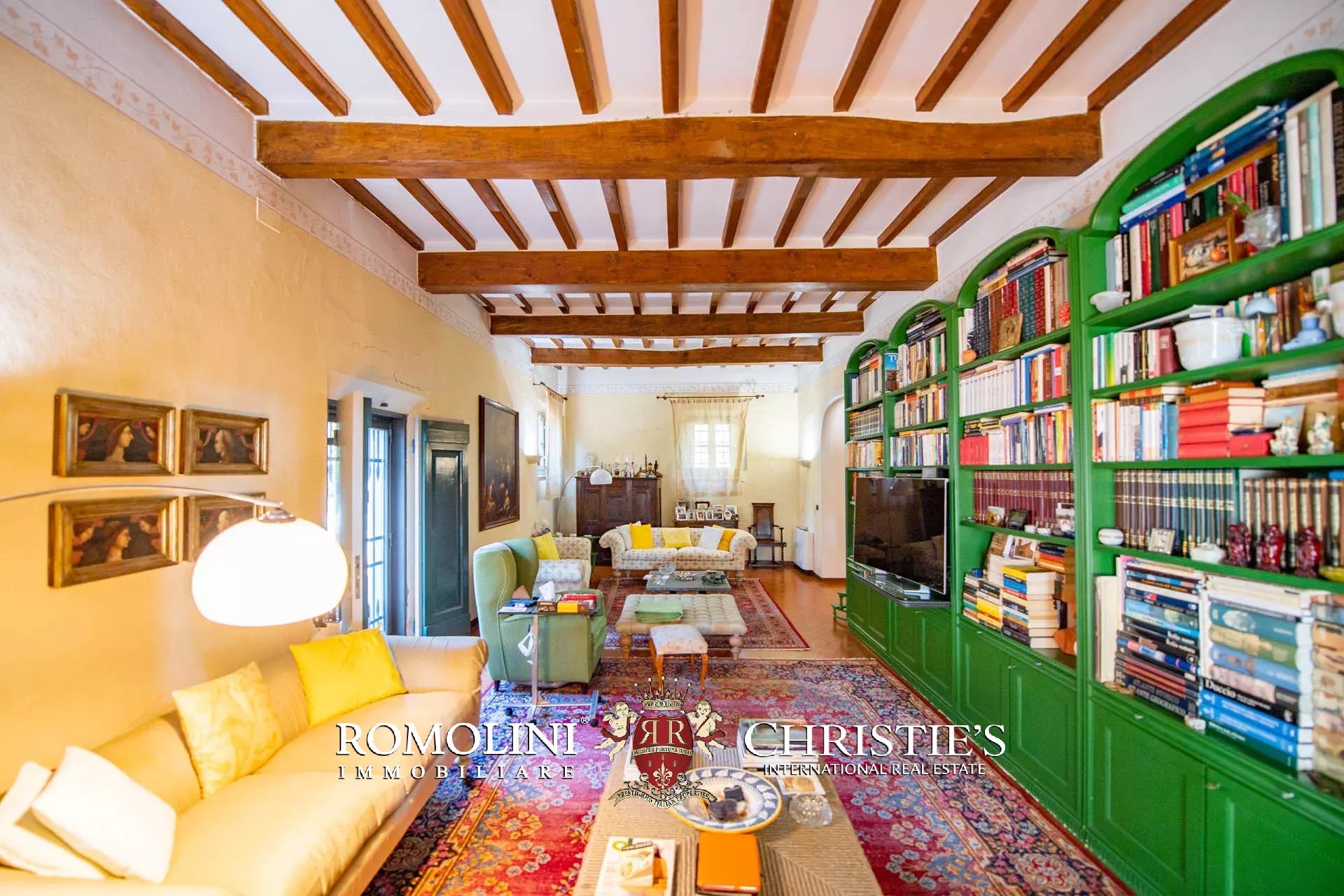 9 Bedroom Chateau's Image 35
